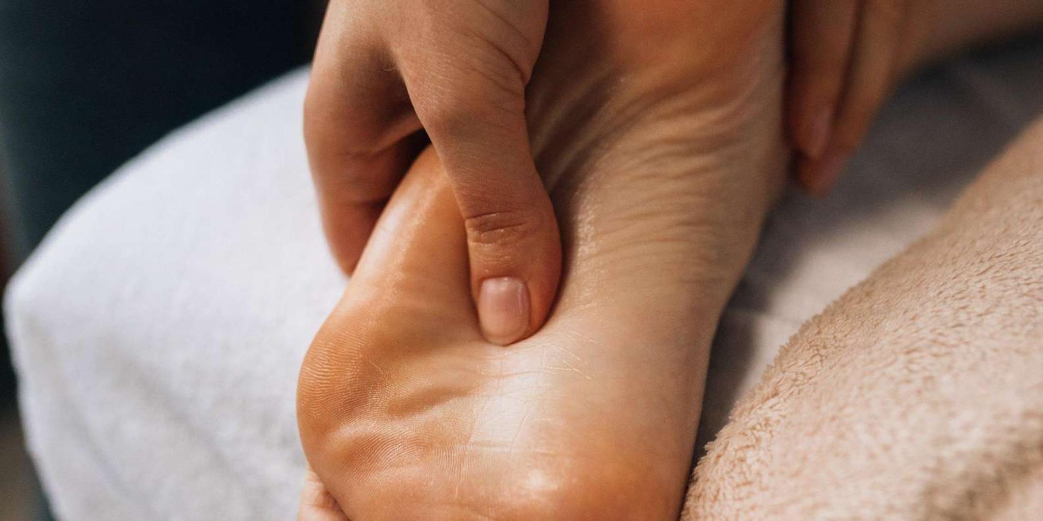 New York City Reflexology Foot Massage 45 min - Image 4