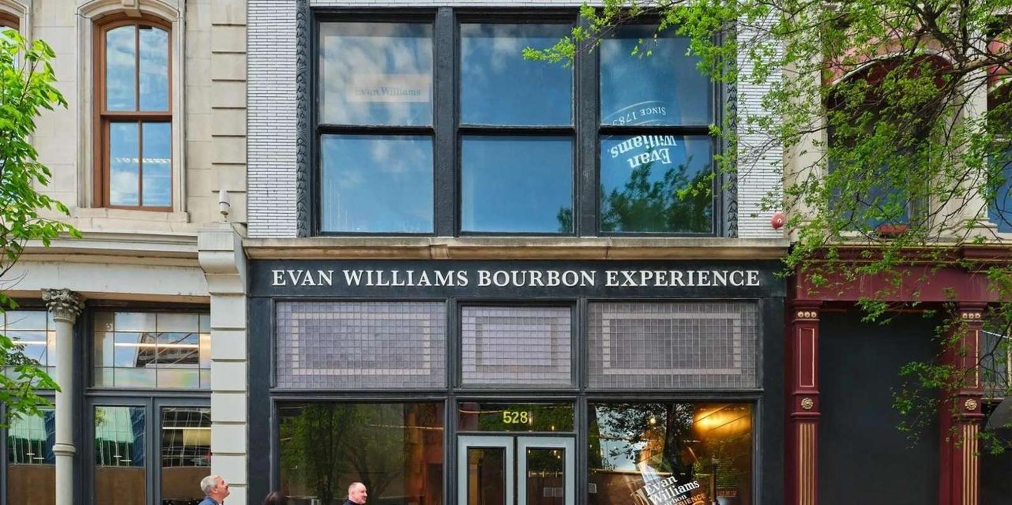 Louisville Evan Williams Bourbon Experience Tour 1 hr - Image 3