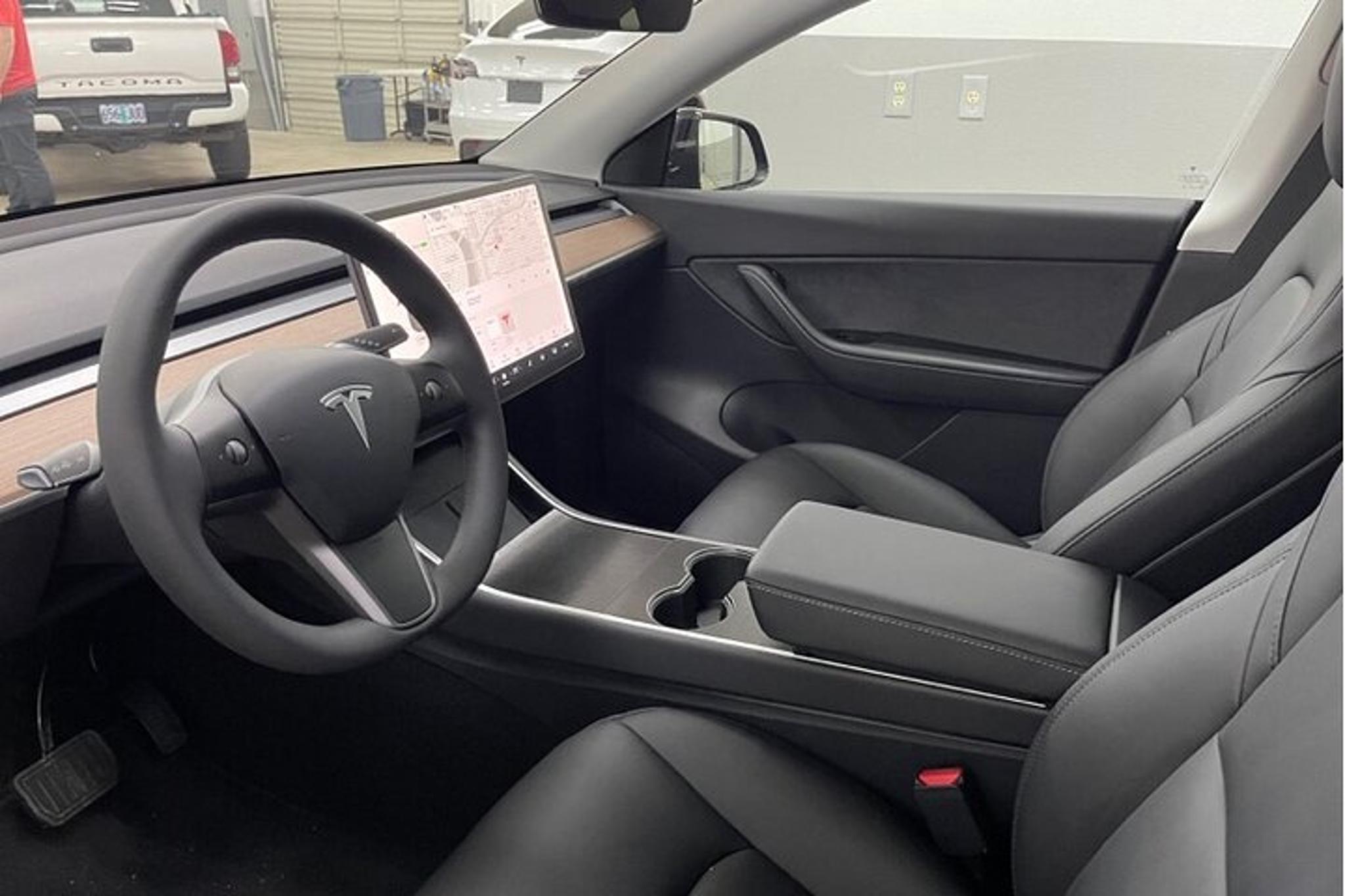 New York City Electric SUV Tour - Image 2