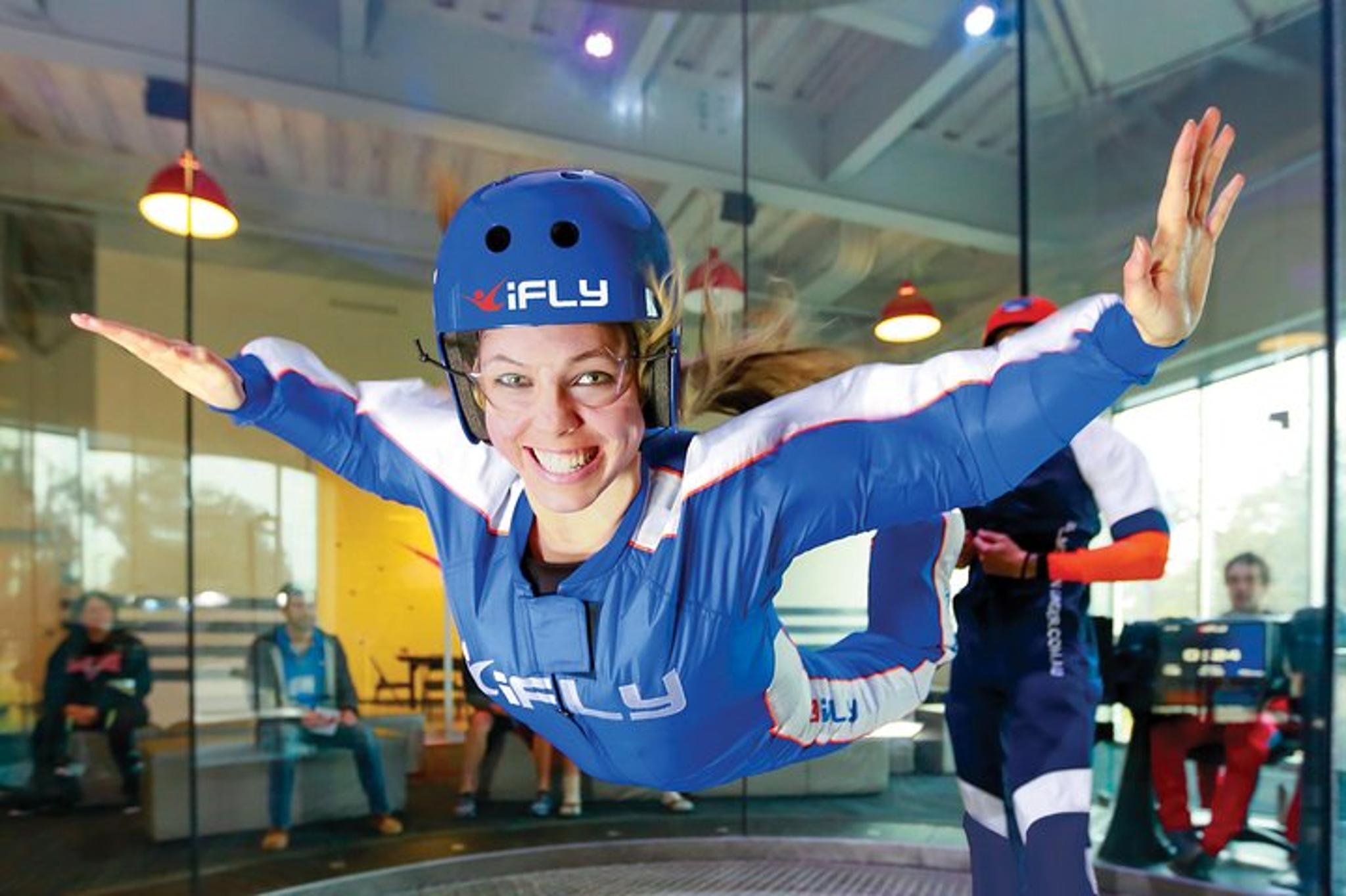 Loudoun Indoor Skydiving Experience 75 min