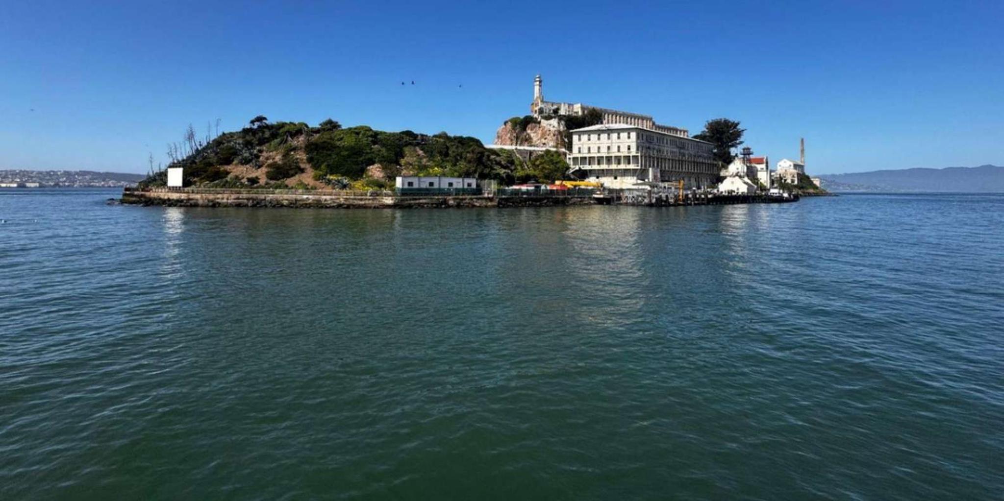 San Francisco Alcatraz Tour with Ferry and App - Image 3