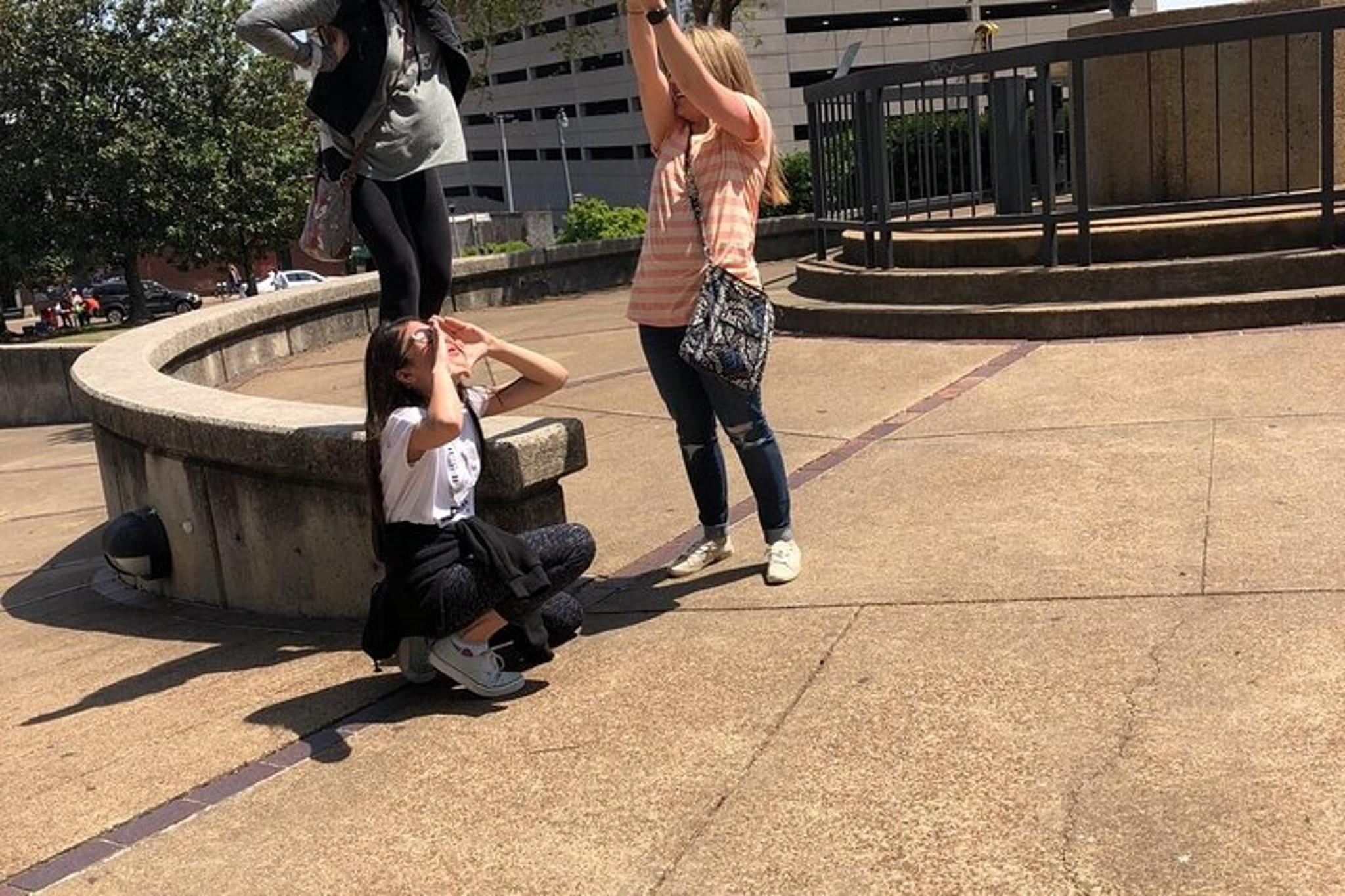 Santa Fe Scavenger Hunt - Image 6