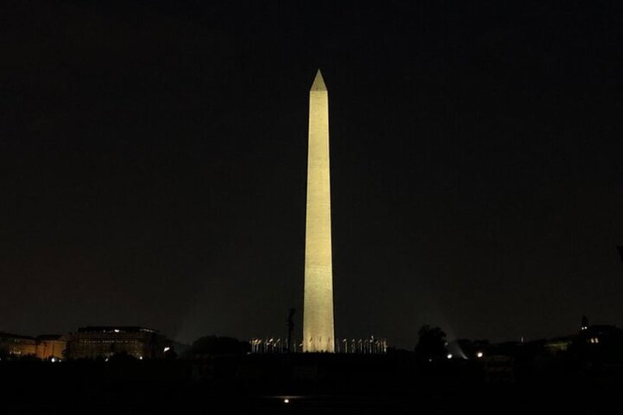 Washington DC Night Tour - Image 5
