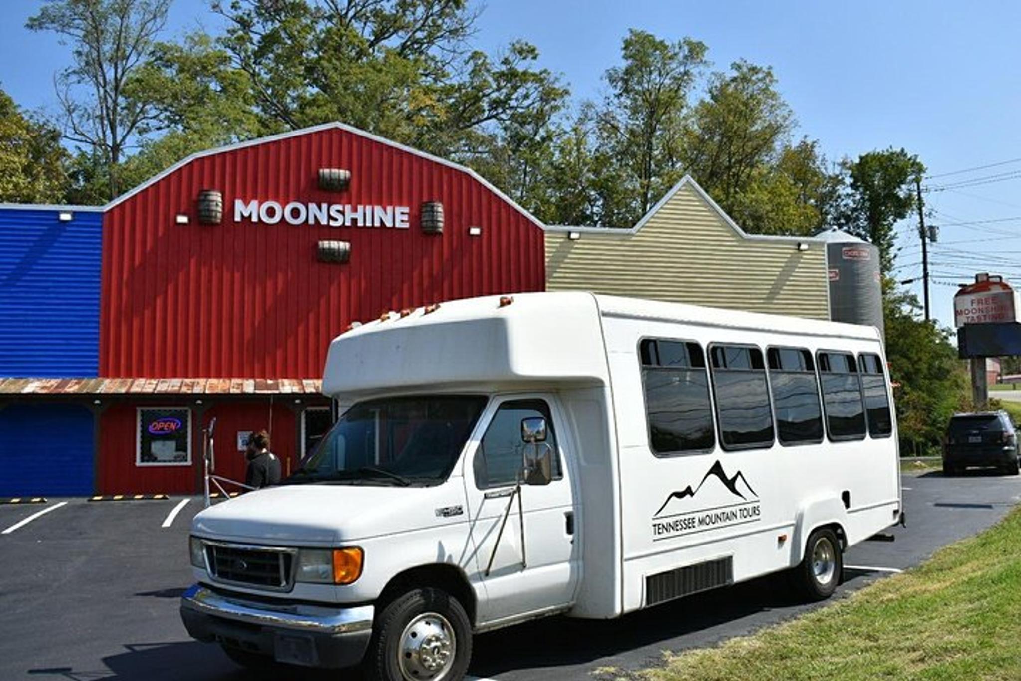 Pigeon Forge Moonshine & Wine Tour