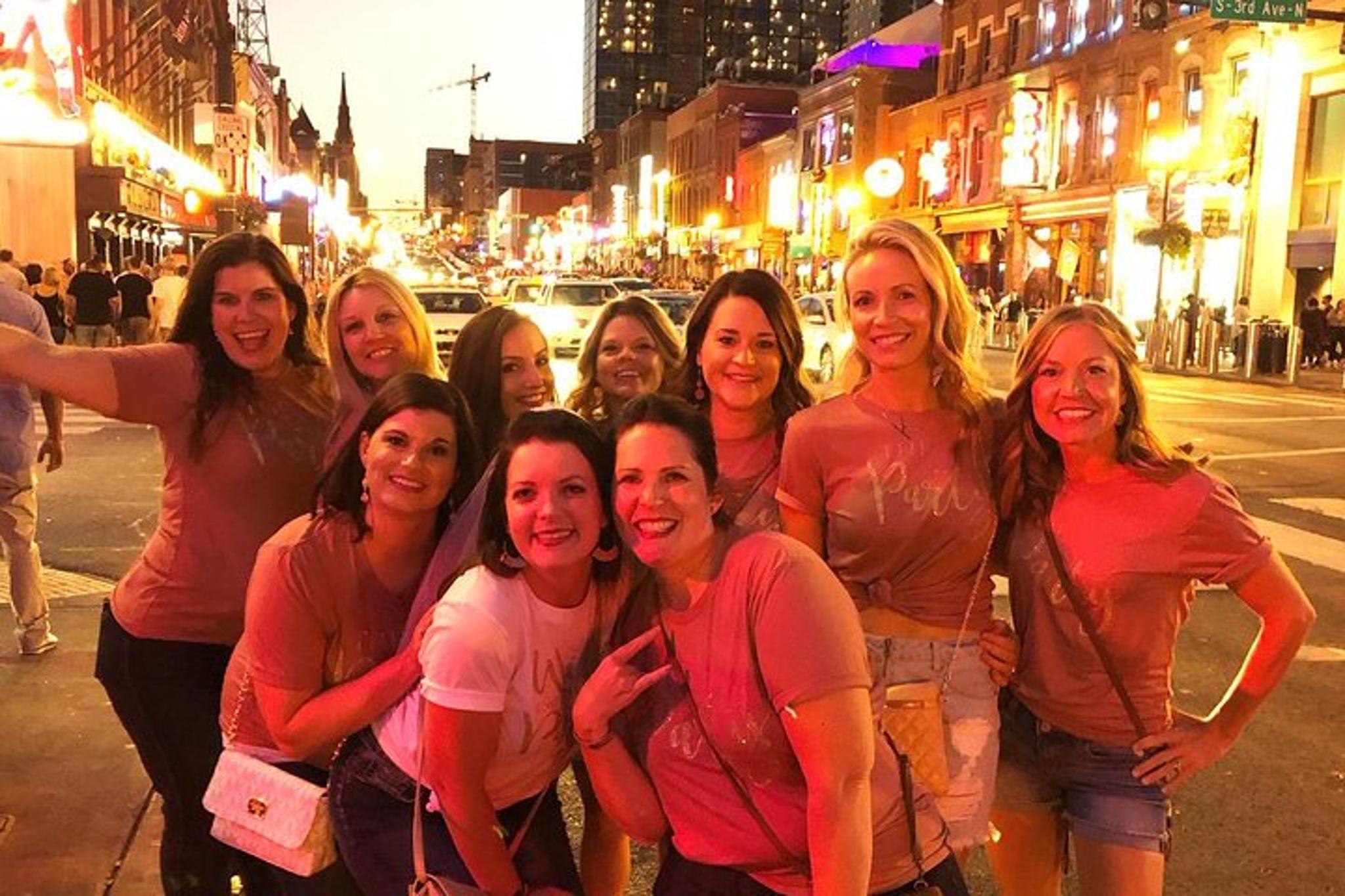 Nashville Pub Crawl with Moonshine and Craft Beer 2 hr - Image 4