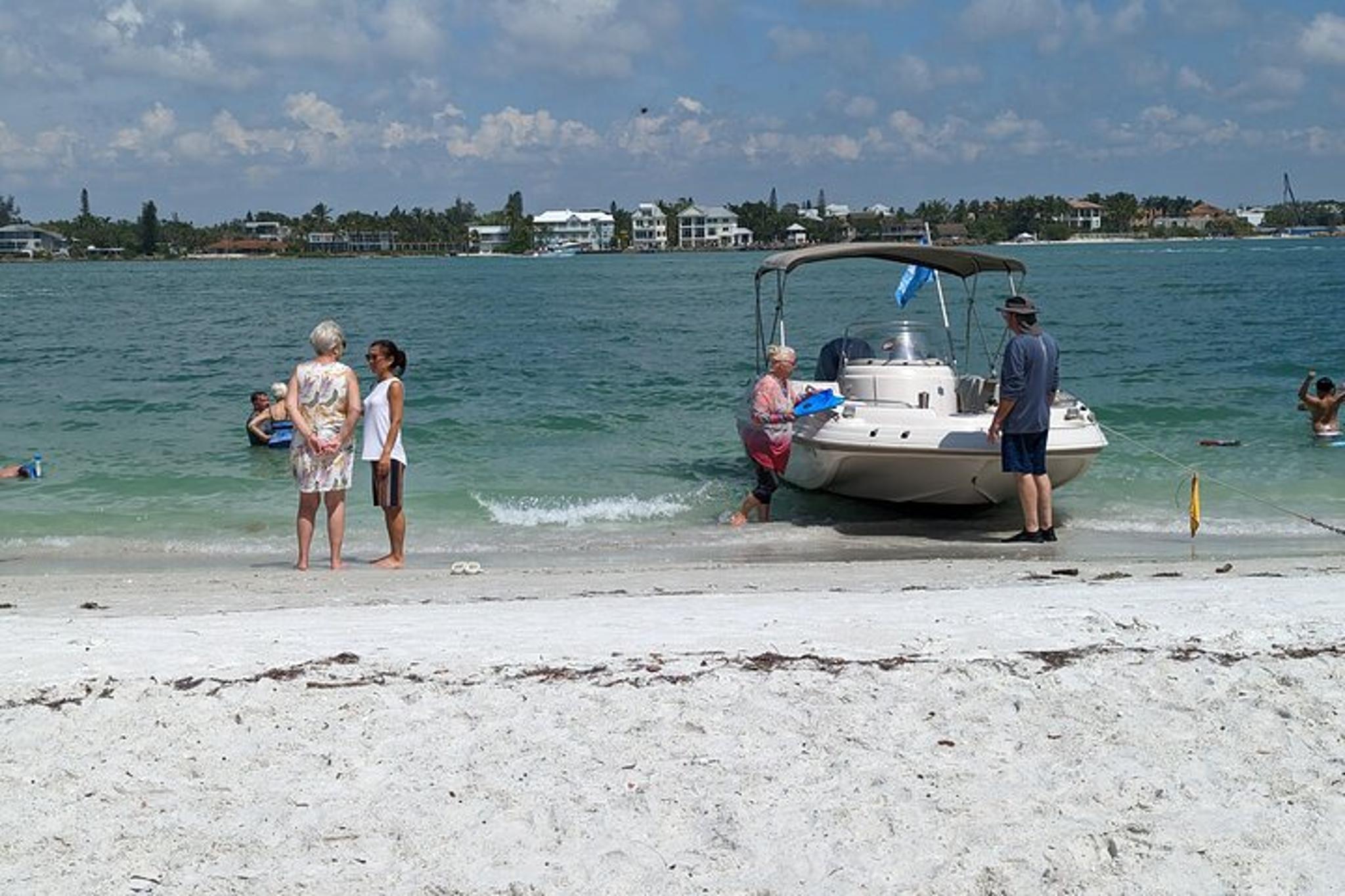 Sarasota Private Boat Tour 3 hr - Image 3