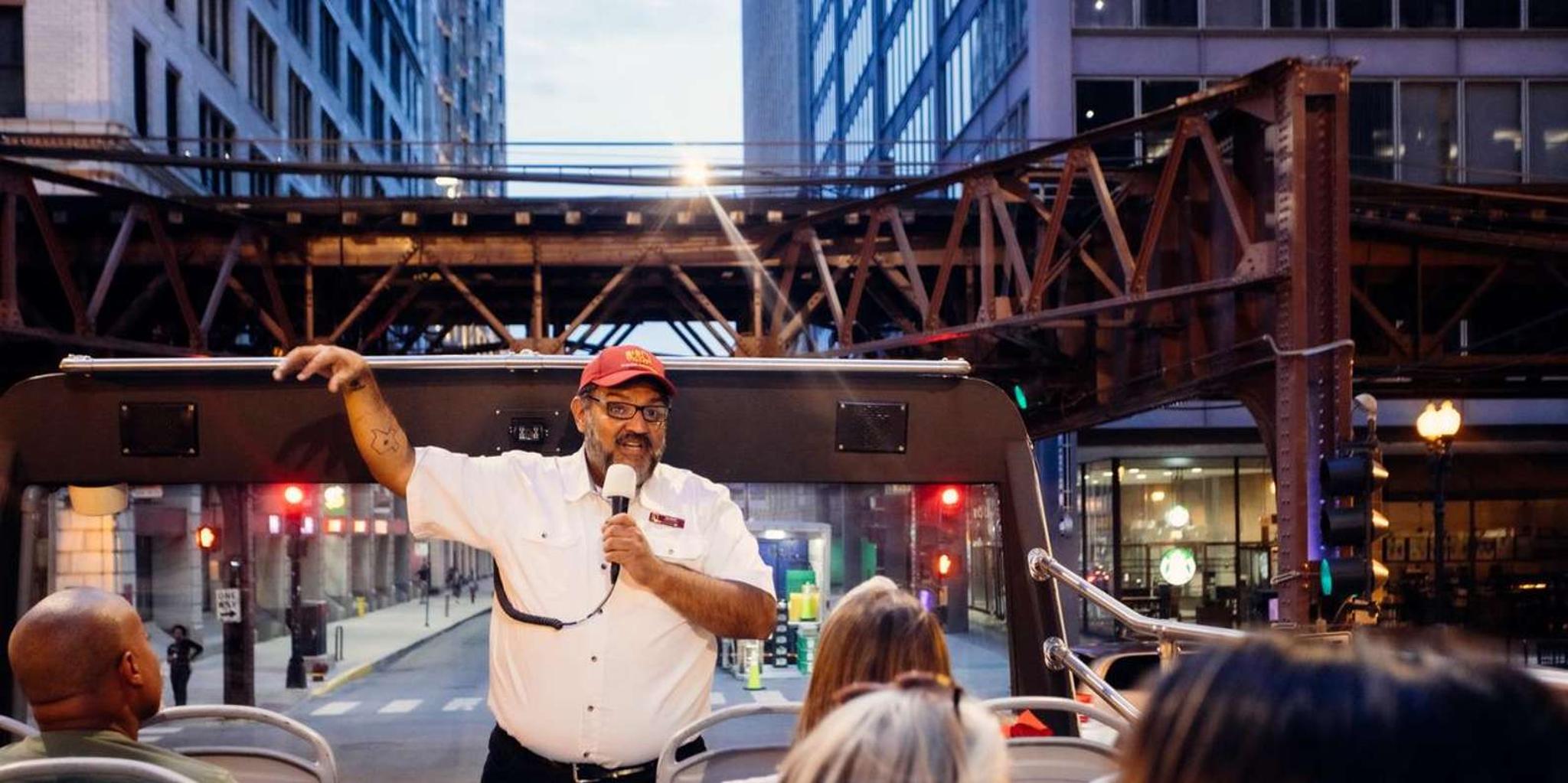 Chicago Sunset Open-Top Bus Tour with Live Guide - Image 3