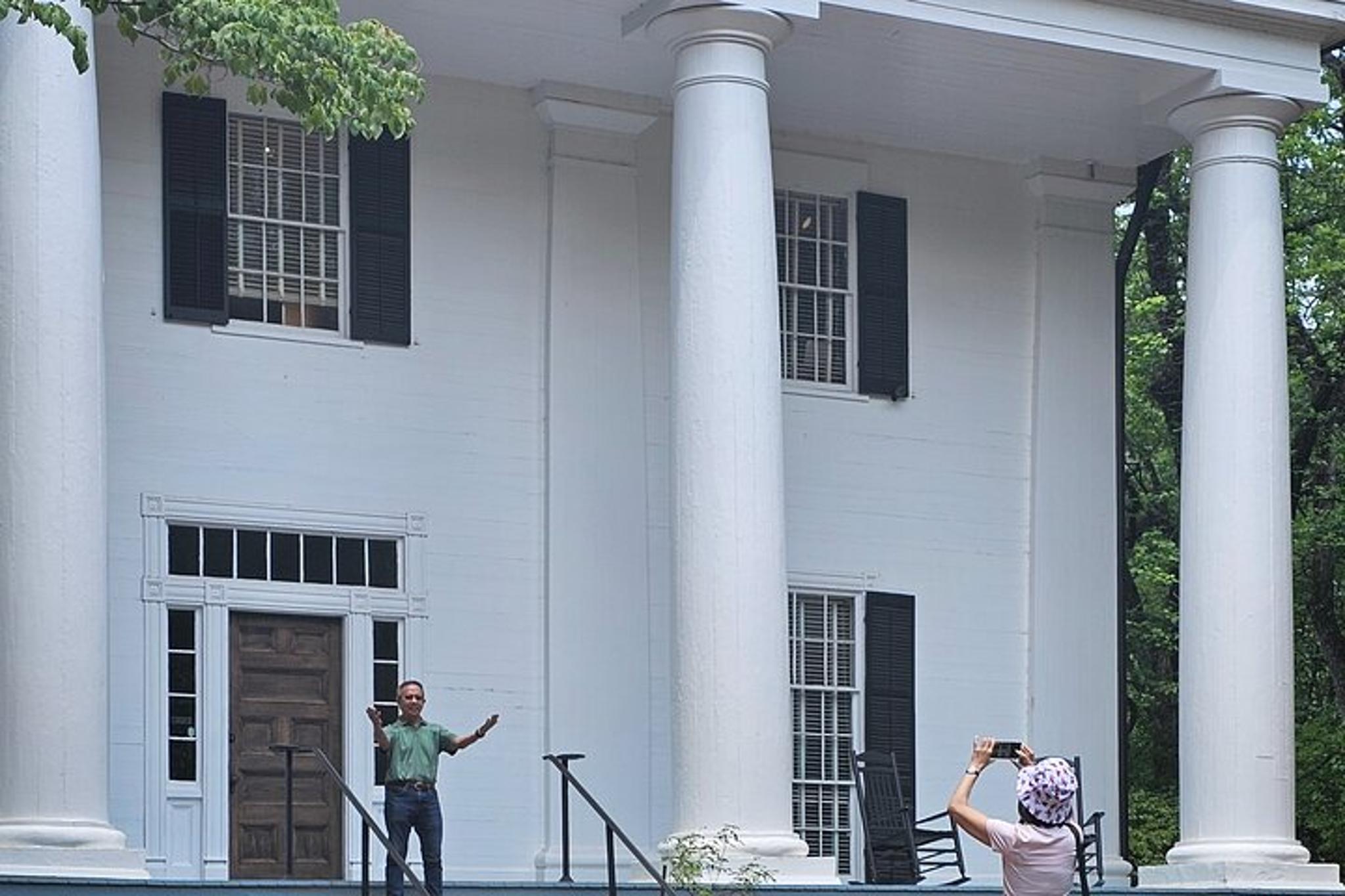 Atlanta Plantation Tour with Southern Dinner - Image 3