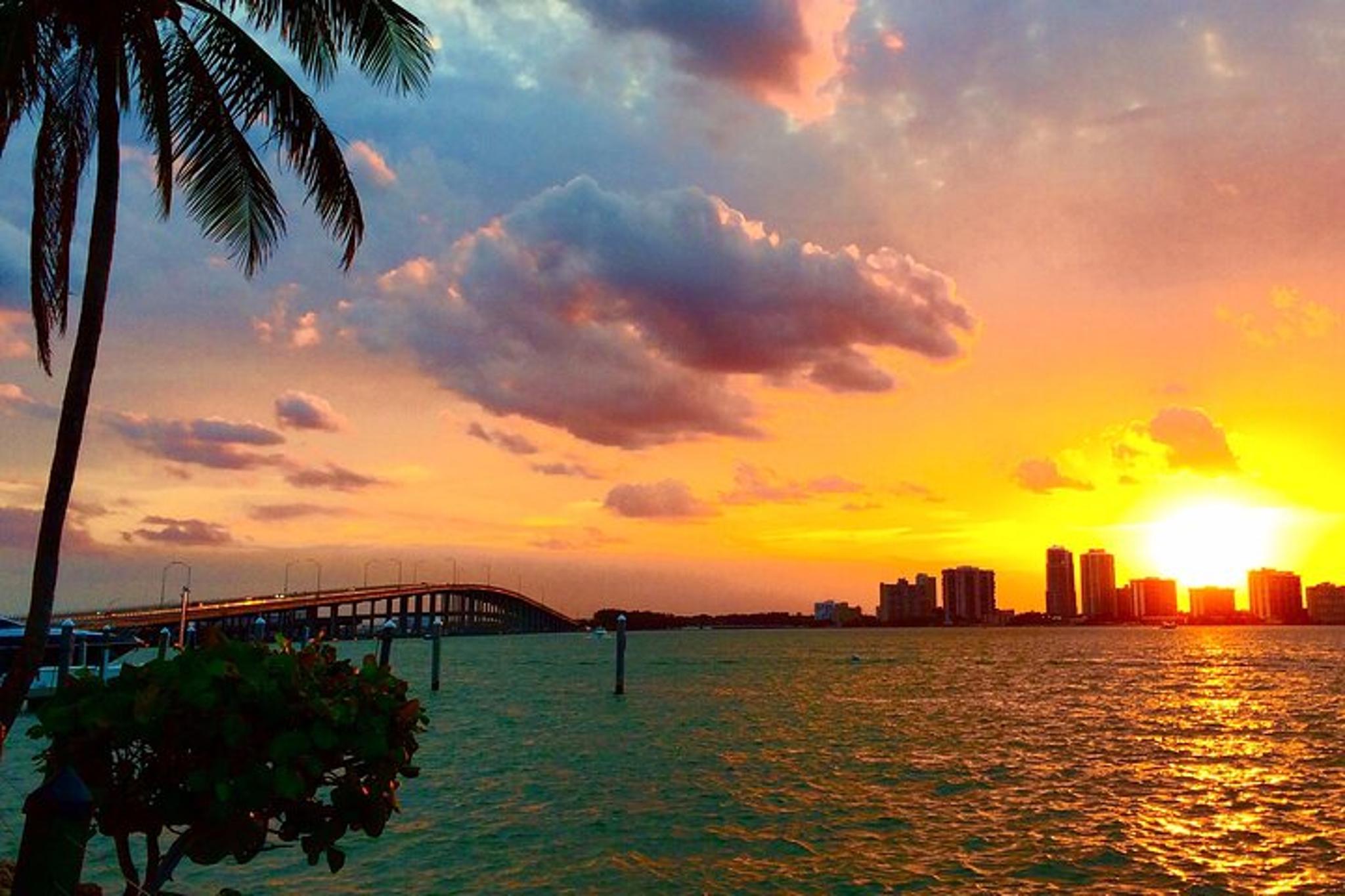 Miami Private Cruise at Sunset 2 hr - Image 2
