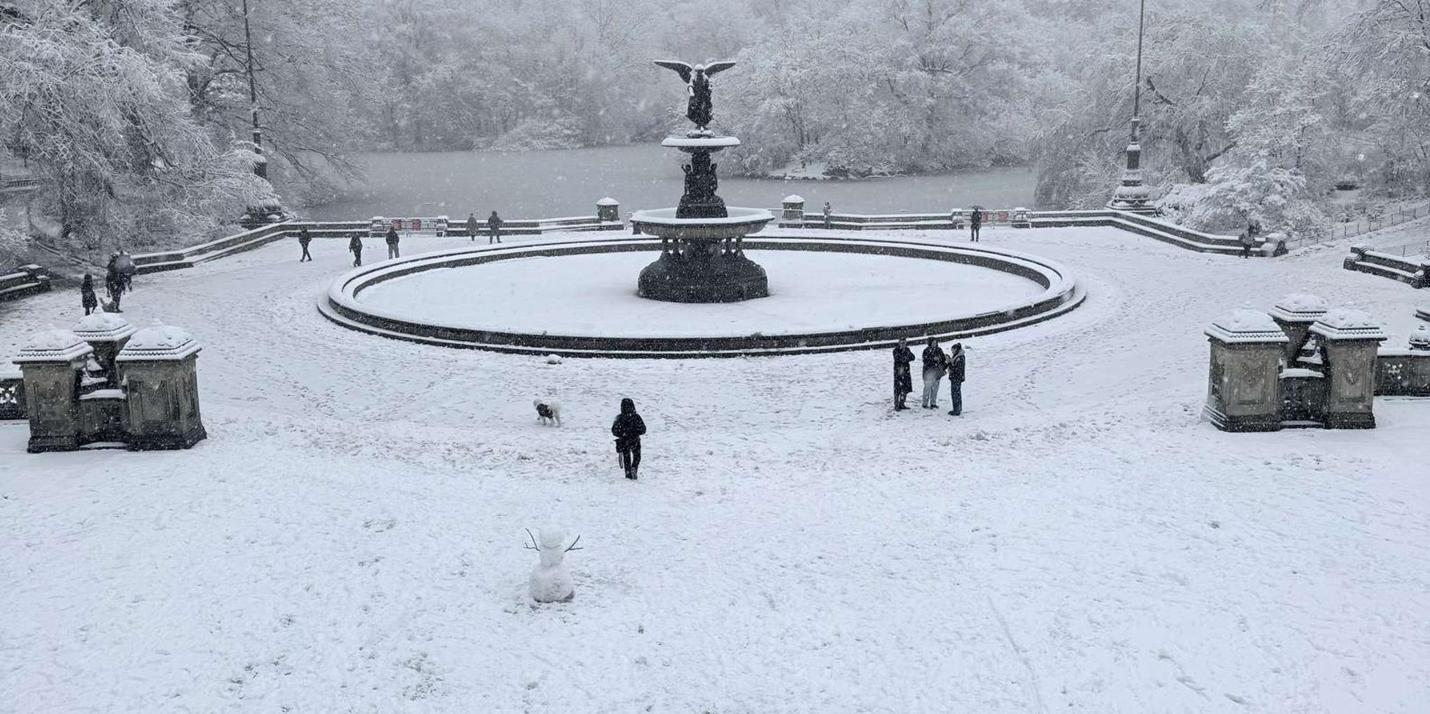 New York Central Park Bike Tour with Movie Locations - Image 6