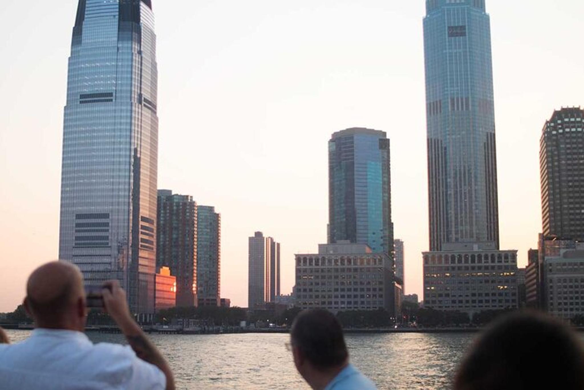 New York City Sunset Cruise - Image 5