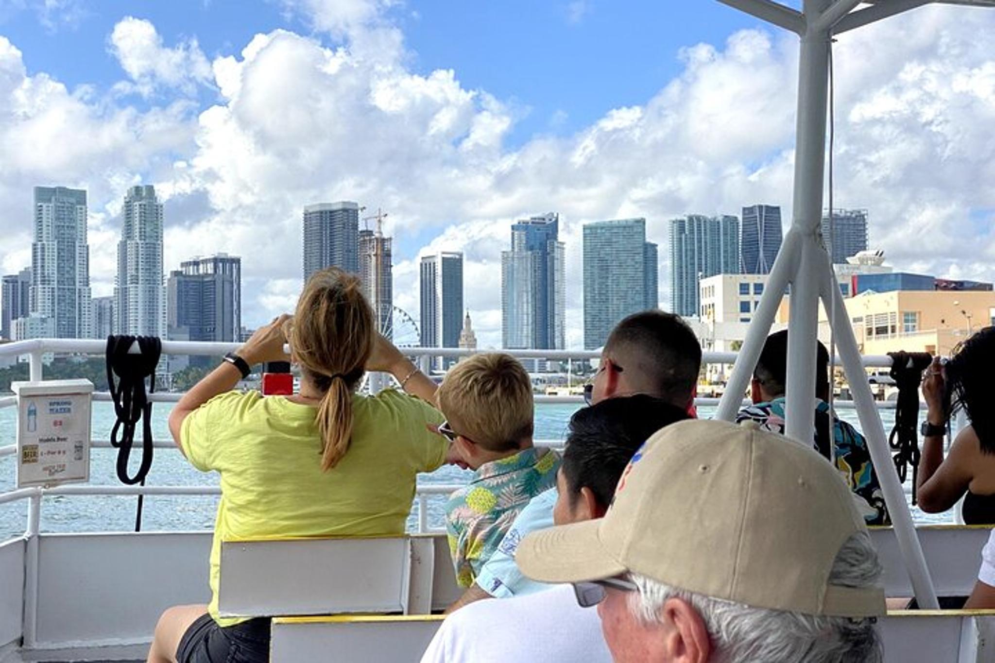 Miami Sightseeing Cruise of Millionaire’s Homes - Image 6