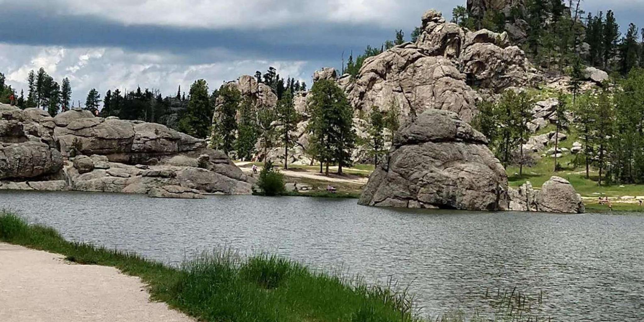 Rapid City Black Hills Monument Tour 8 hr - Image 3