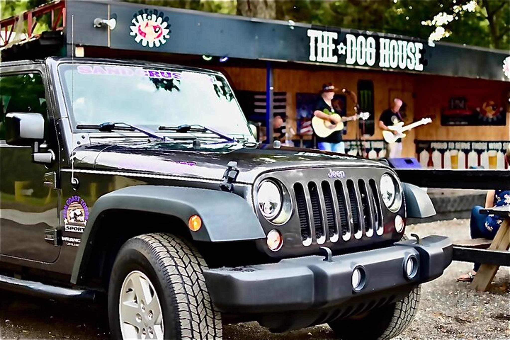 Florida Jeep Bar Crawl - Image 3