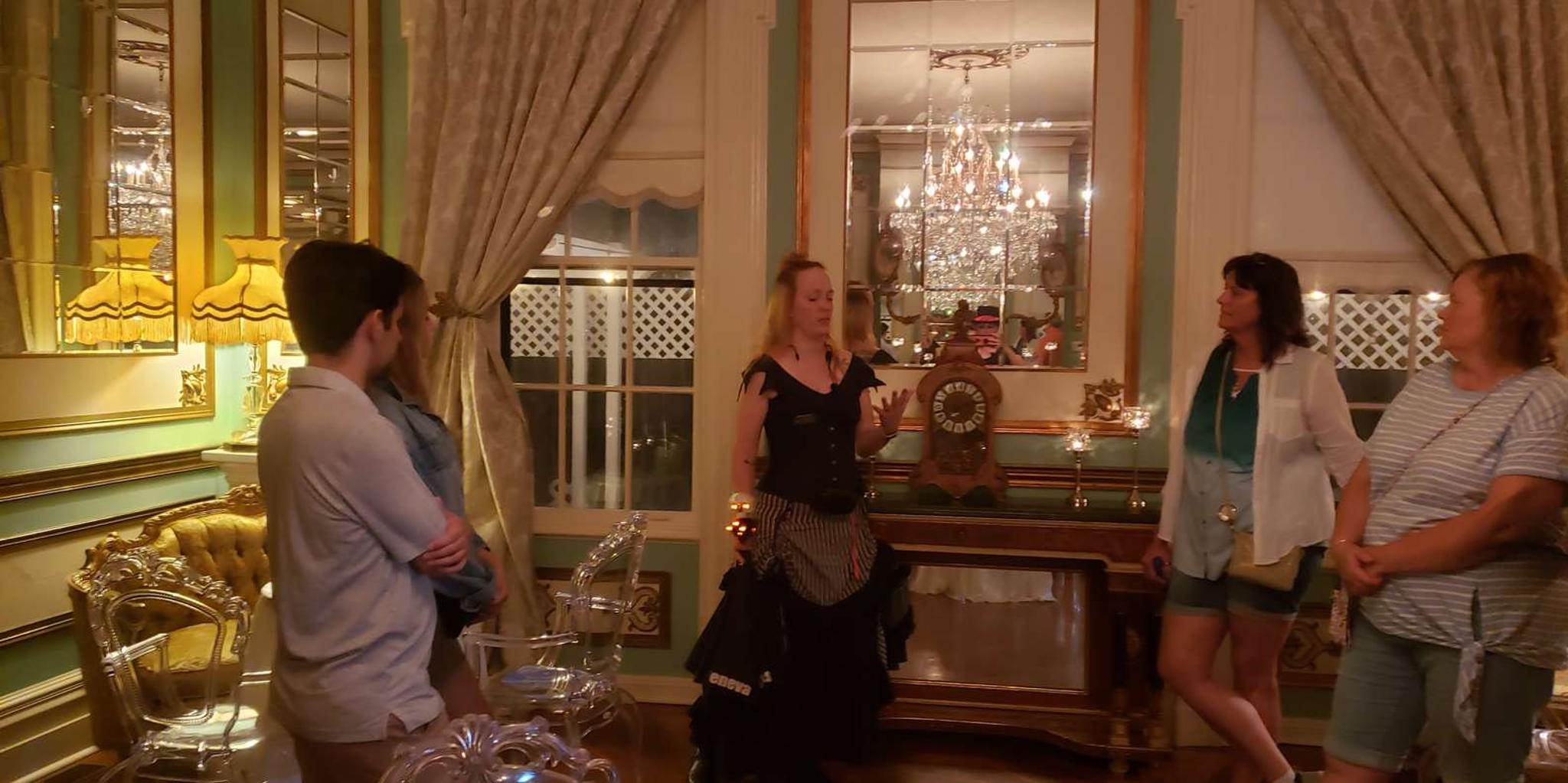Lake Geneva Ghost Walk 1.5 hr - Image 3