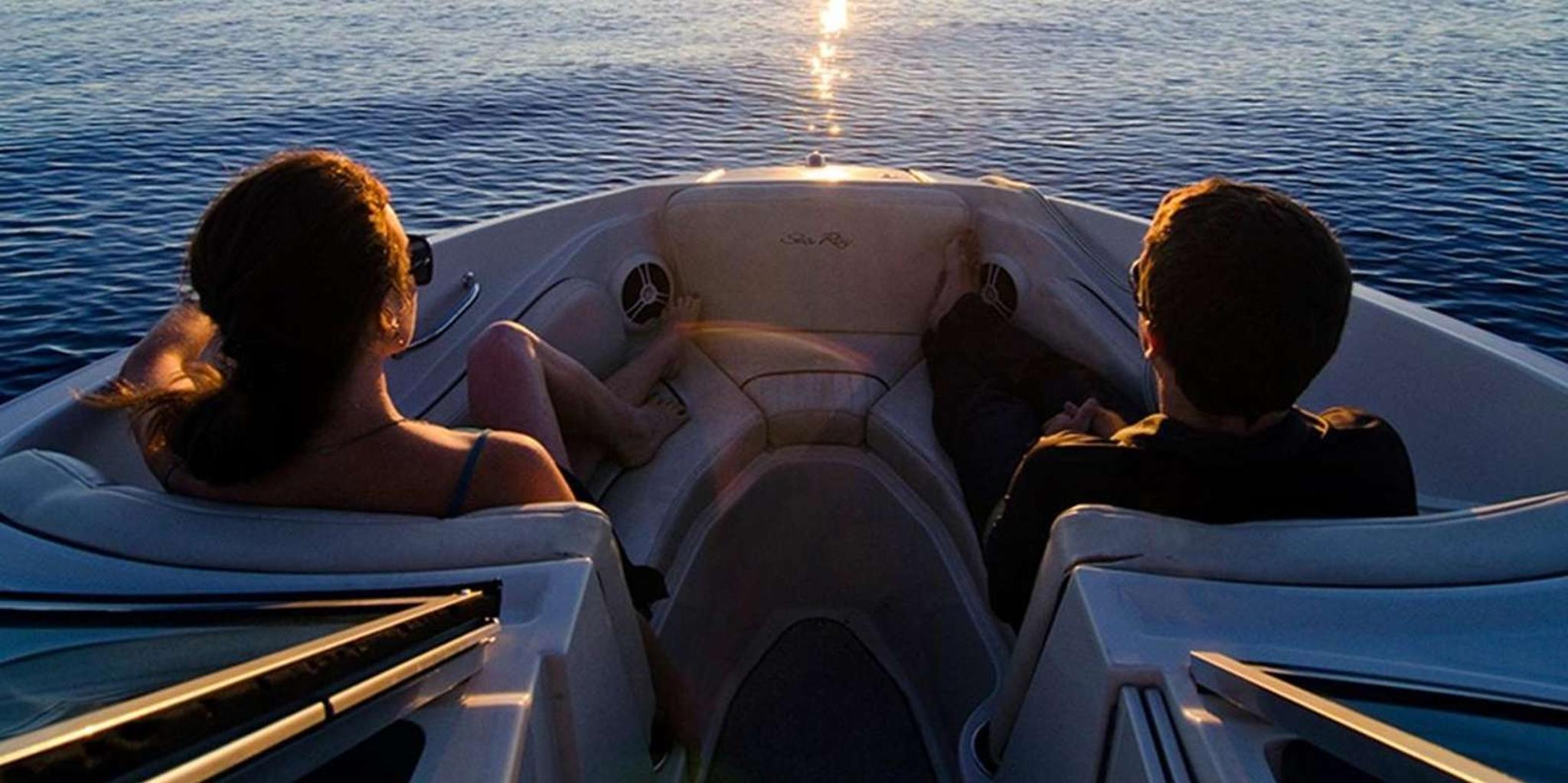 South Lake Tahoe Pontoon Boat Rental 2 hr - Image 3