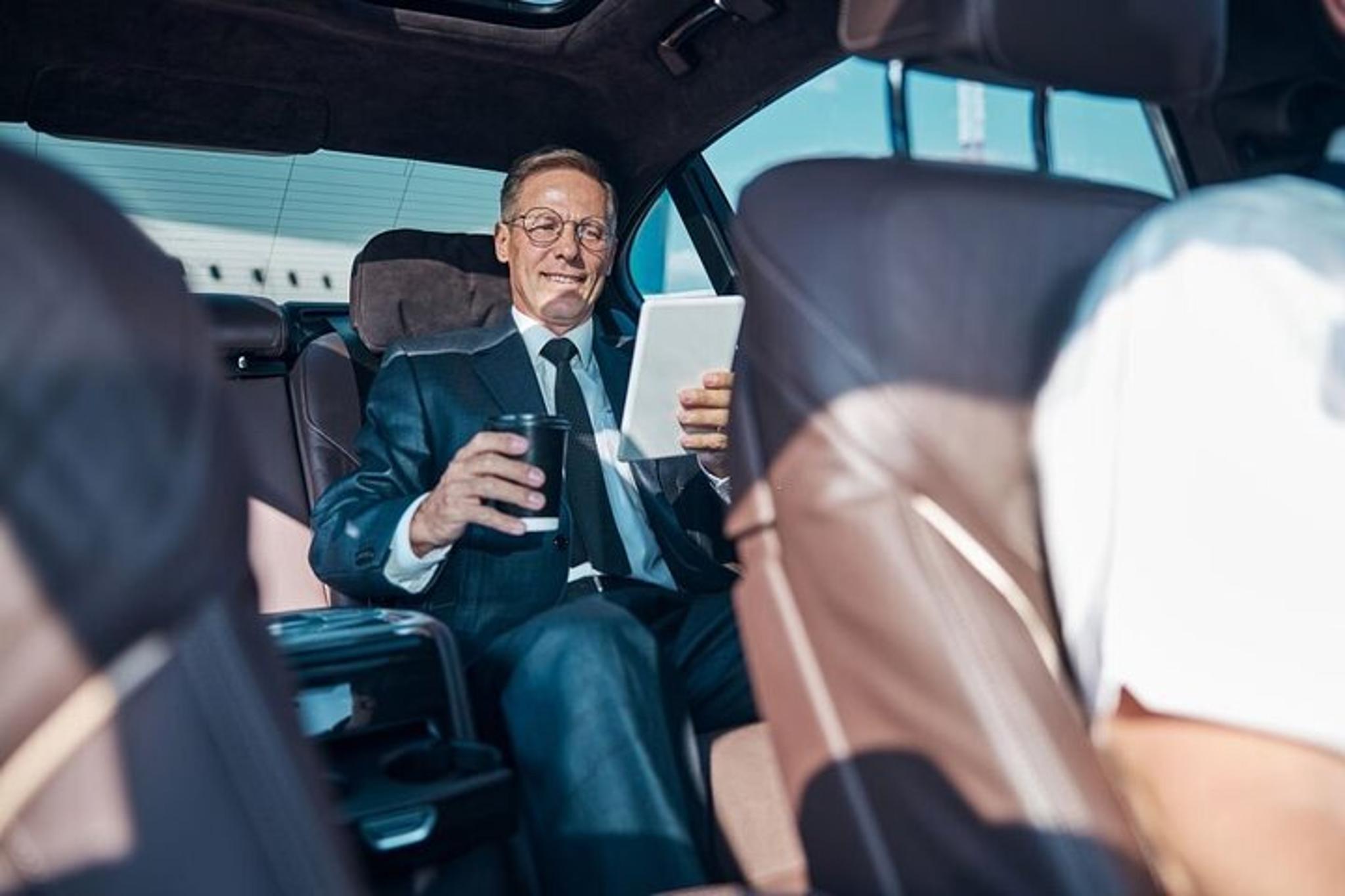 Washington DC Airport Transfer - Image 3