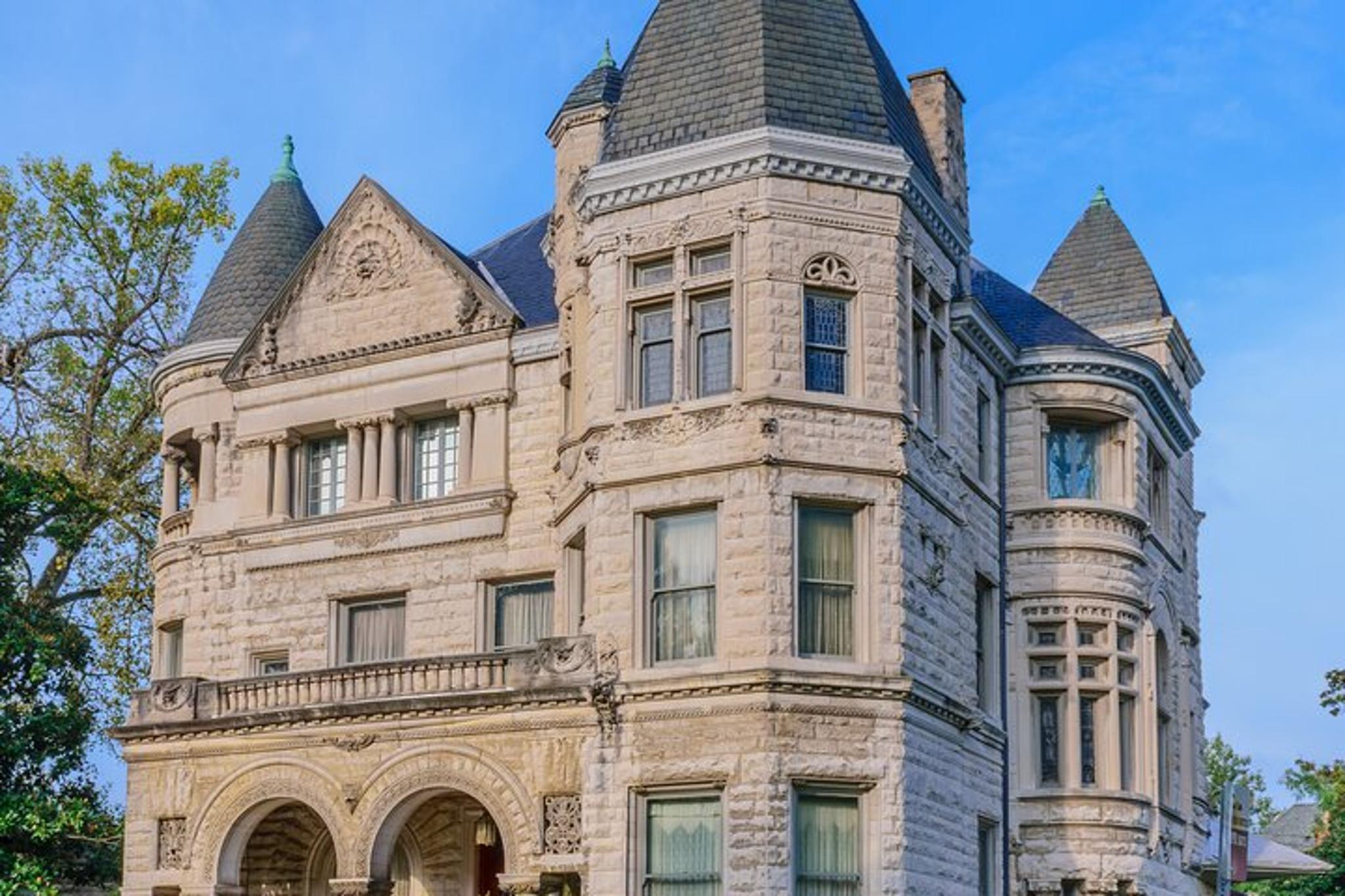 Louisville Ghosts Smartphone Walking Tour