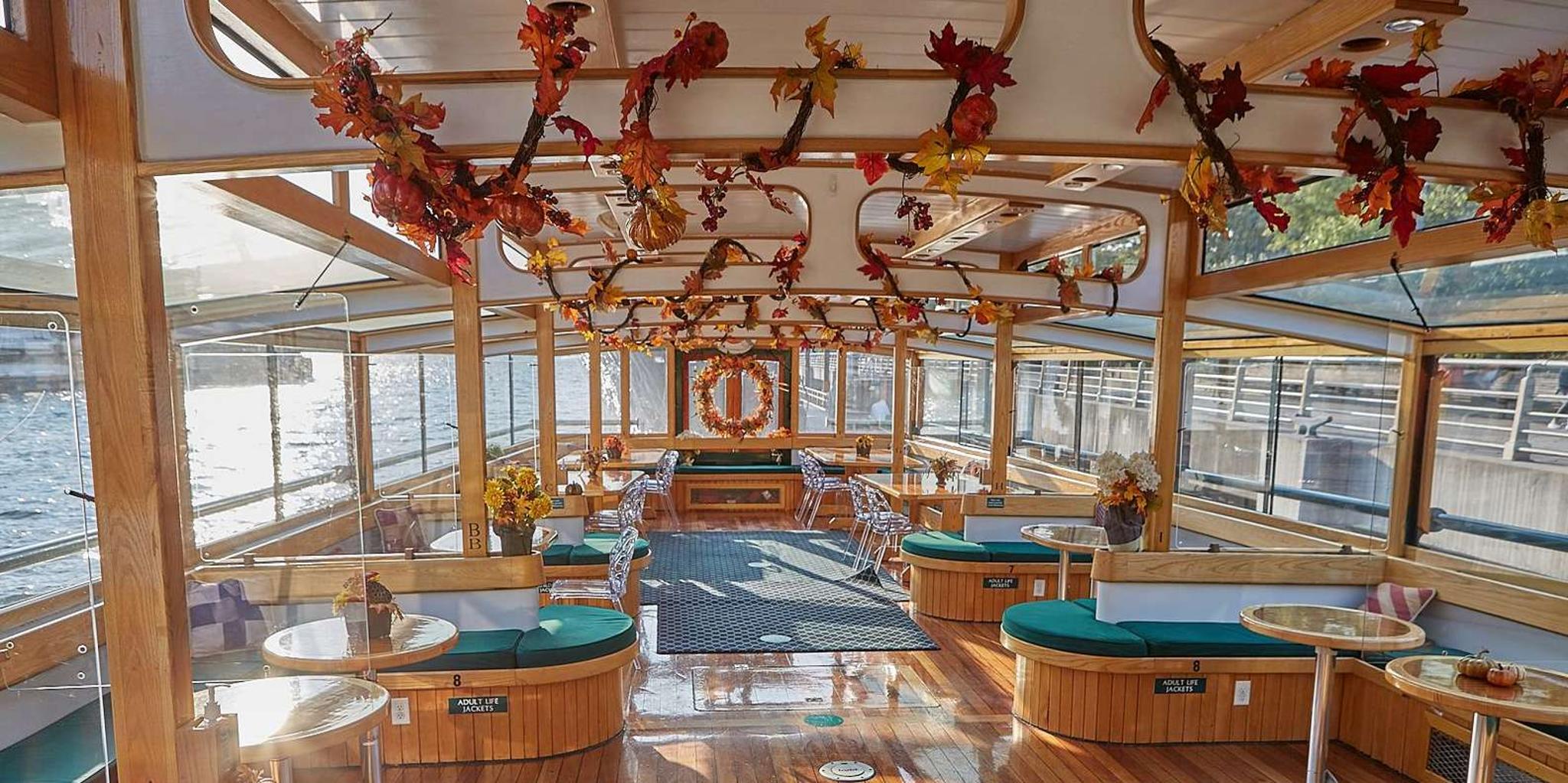 New York Fall Foliage Cruise - Image 5