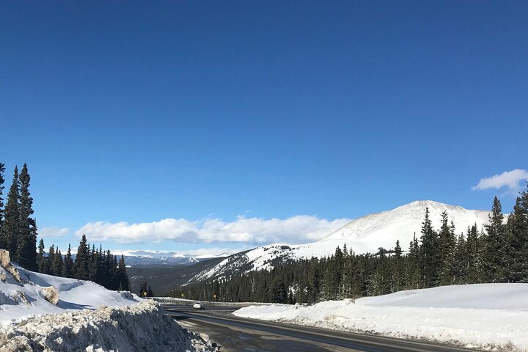 Vail Airport Transfer - Image 3