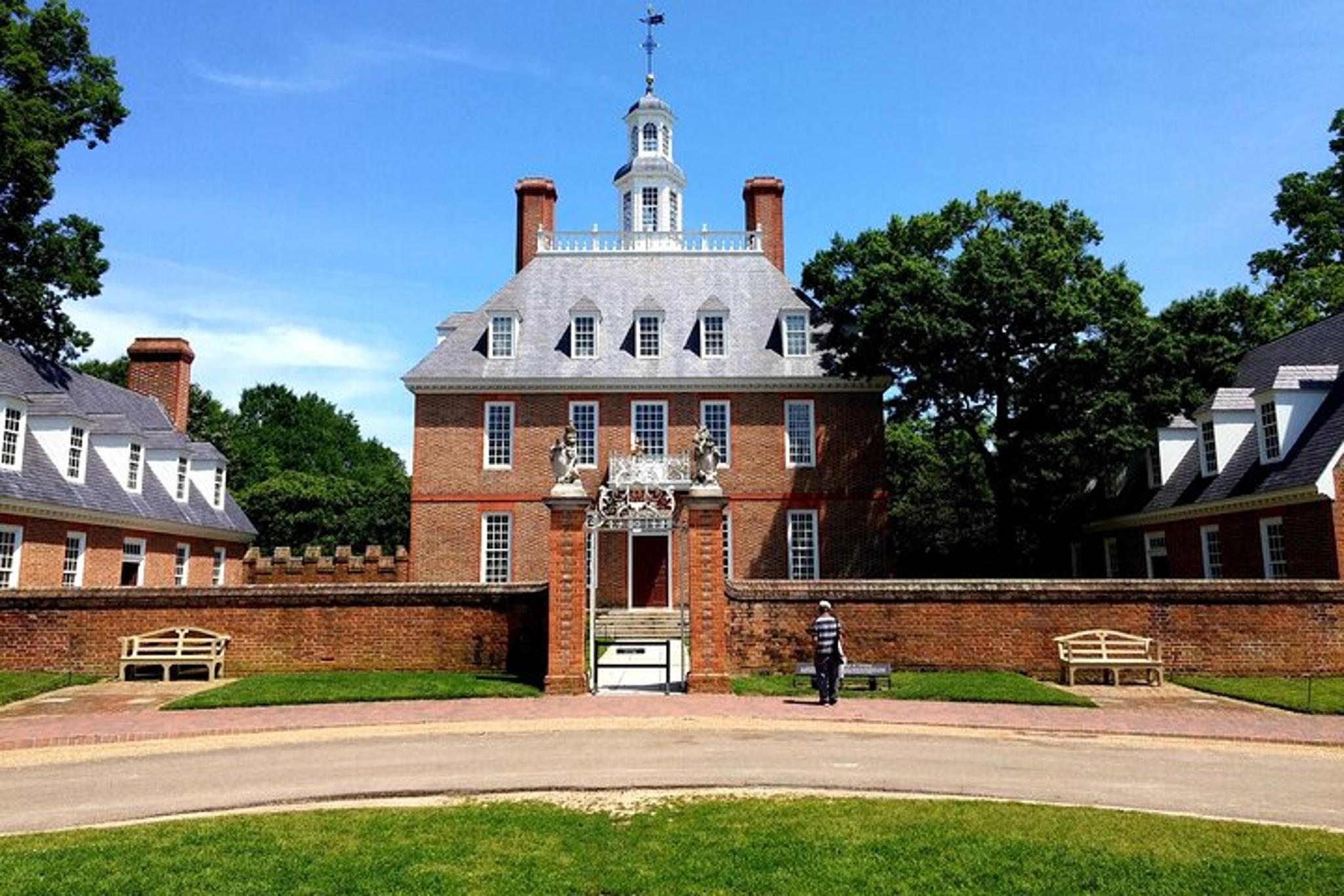 Colonial Williamsburg Private Vehicle Tour from Washington DC