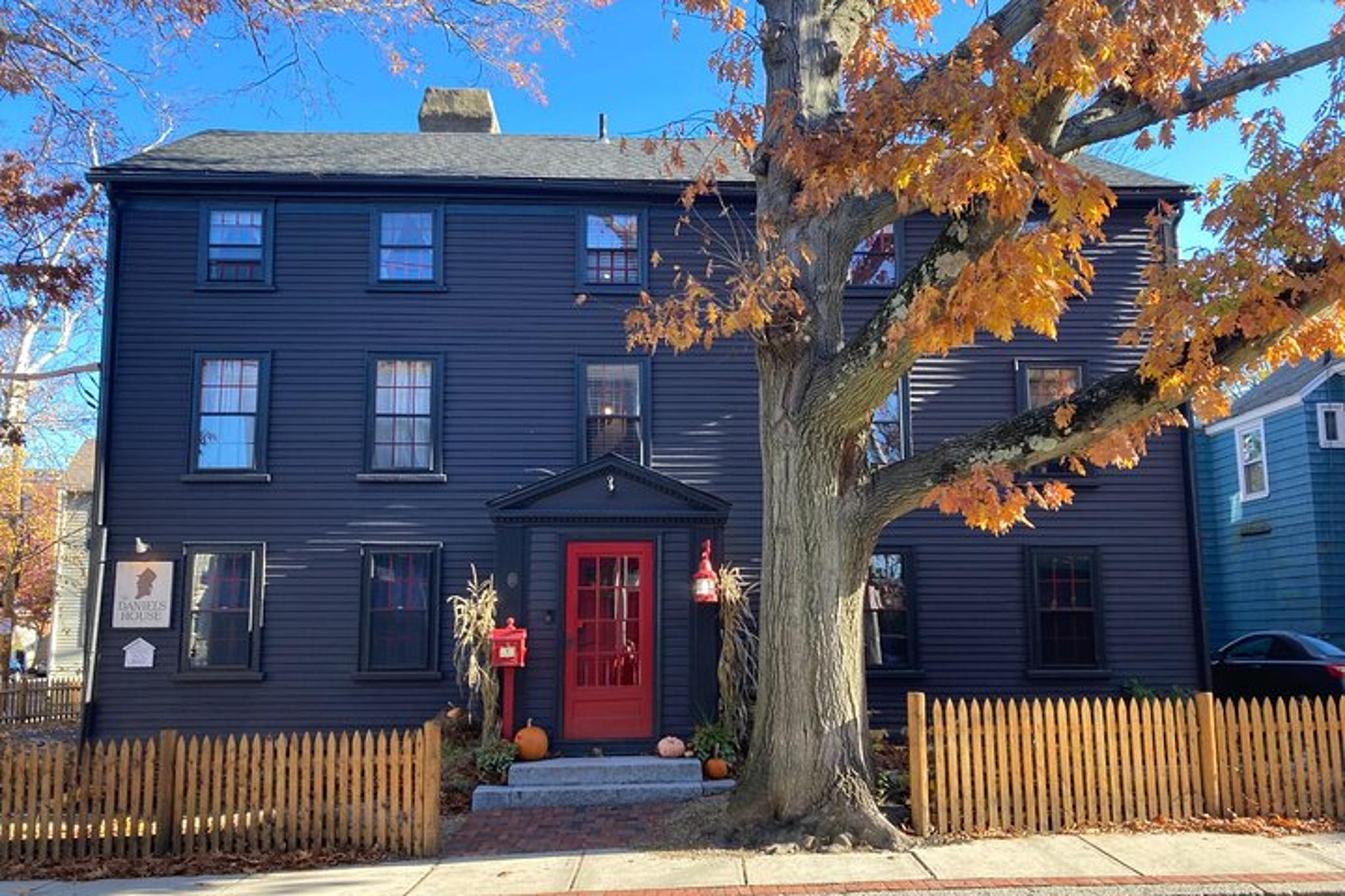 Salem Interactive House Tour