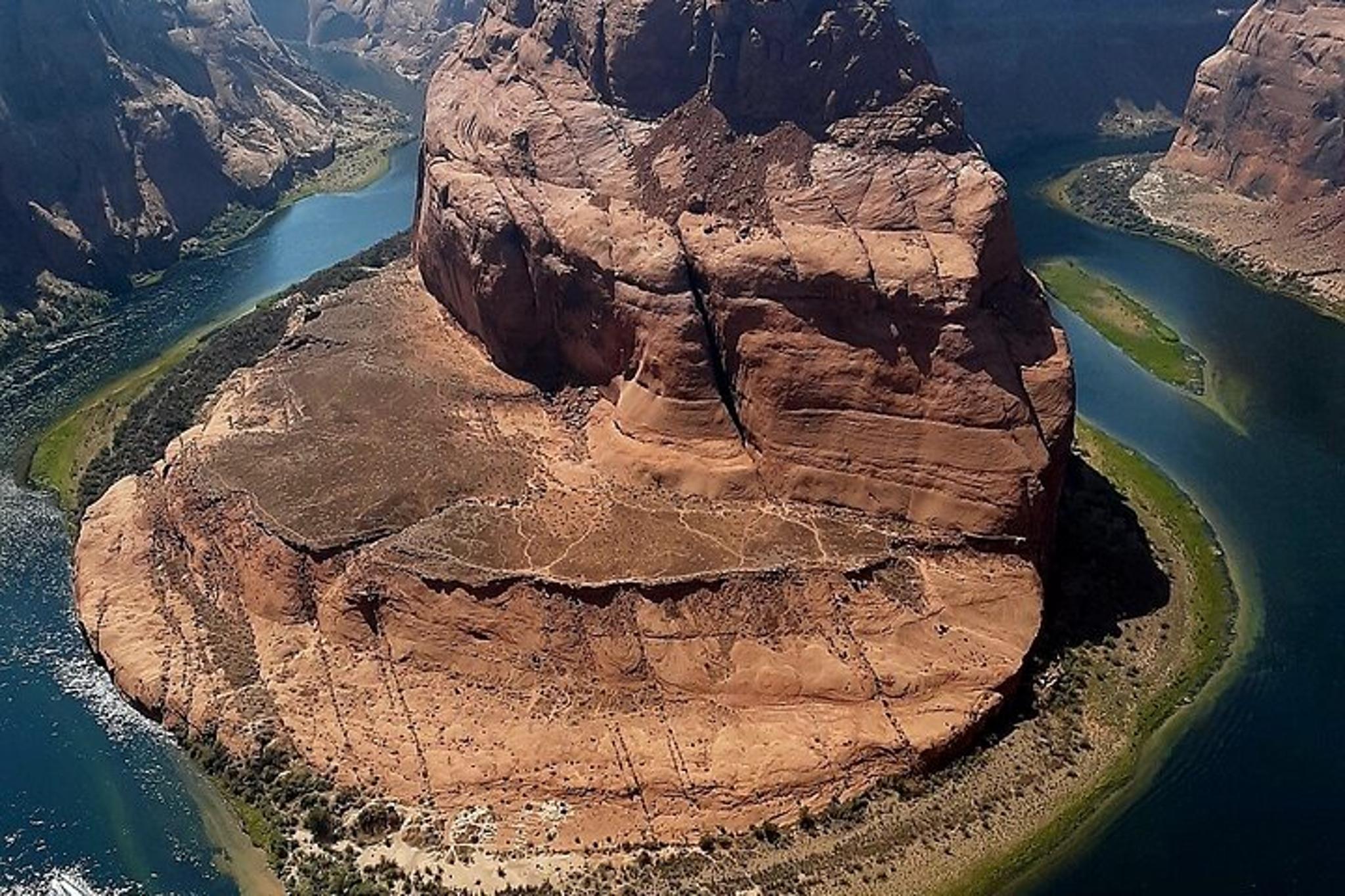 Flagstaff Lower Antelope Canyon and Horseshoe Bend Tour - Image 3