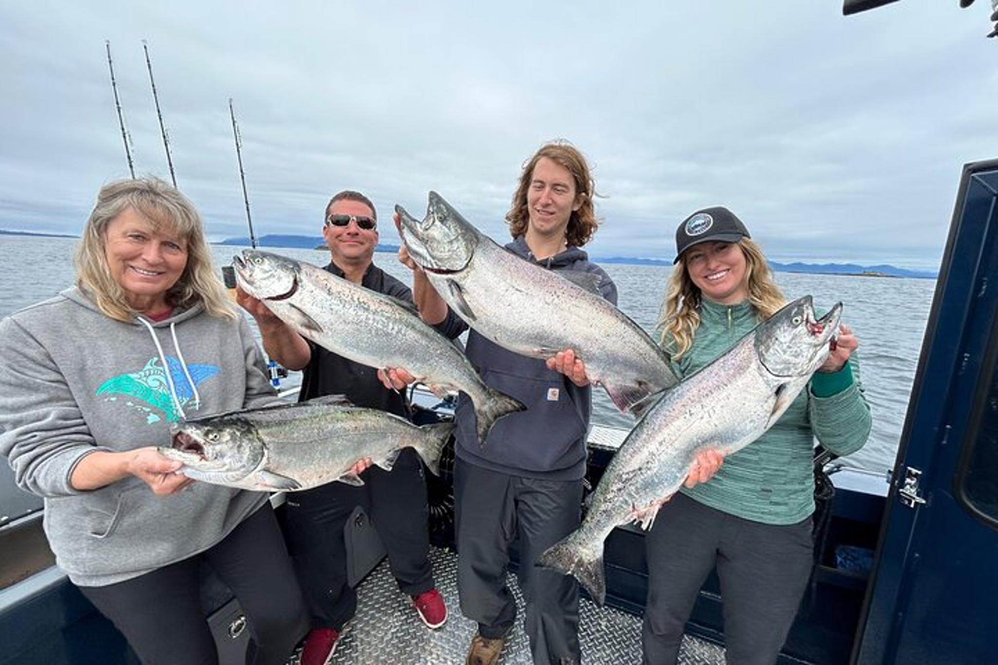 Ketchikan Fishing and Whale Watching Combo 5 hr - Image 4