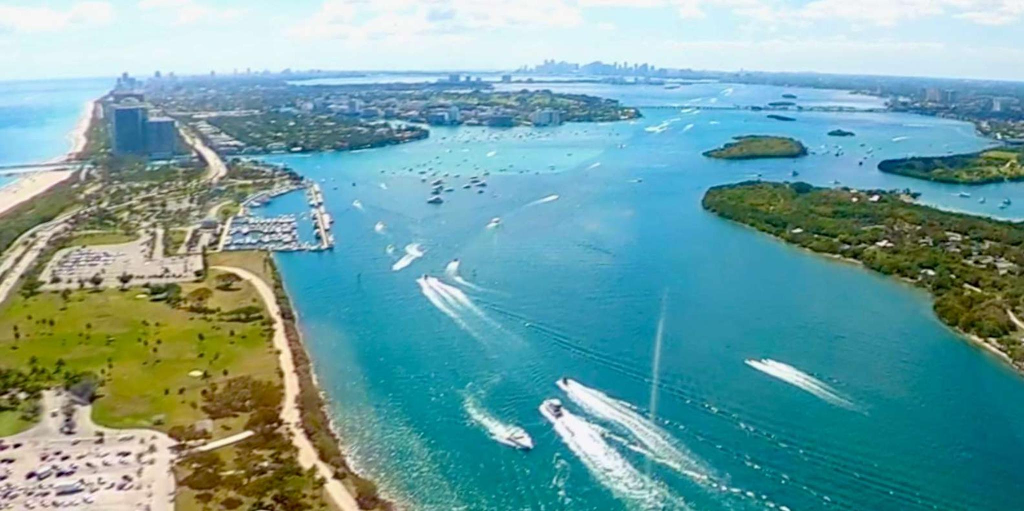 Miami Helicopter Tour with Champagne - Image 6