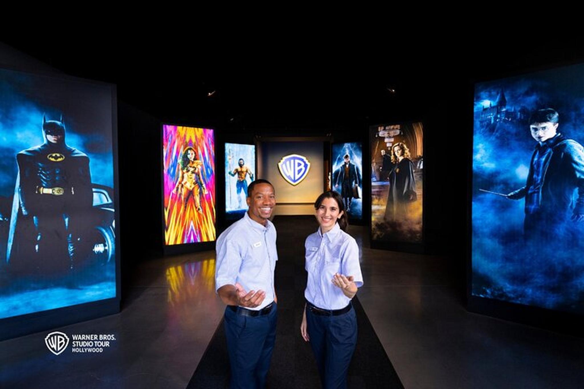 Los Angeles Studio and Celebrity Homes Tour
