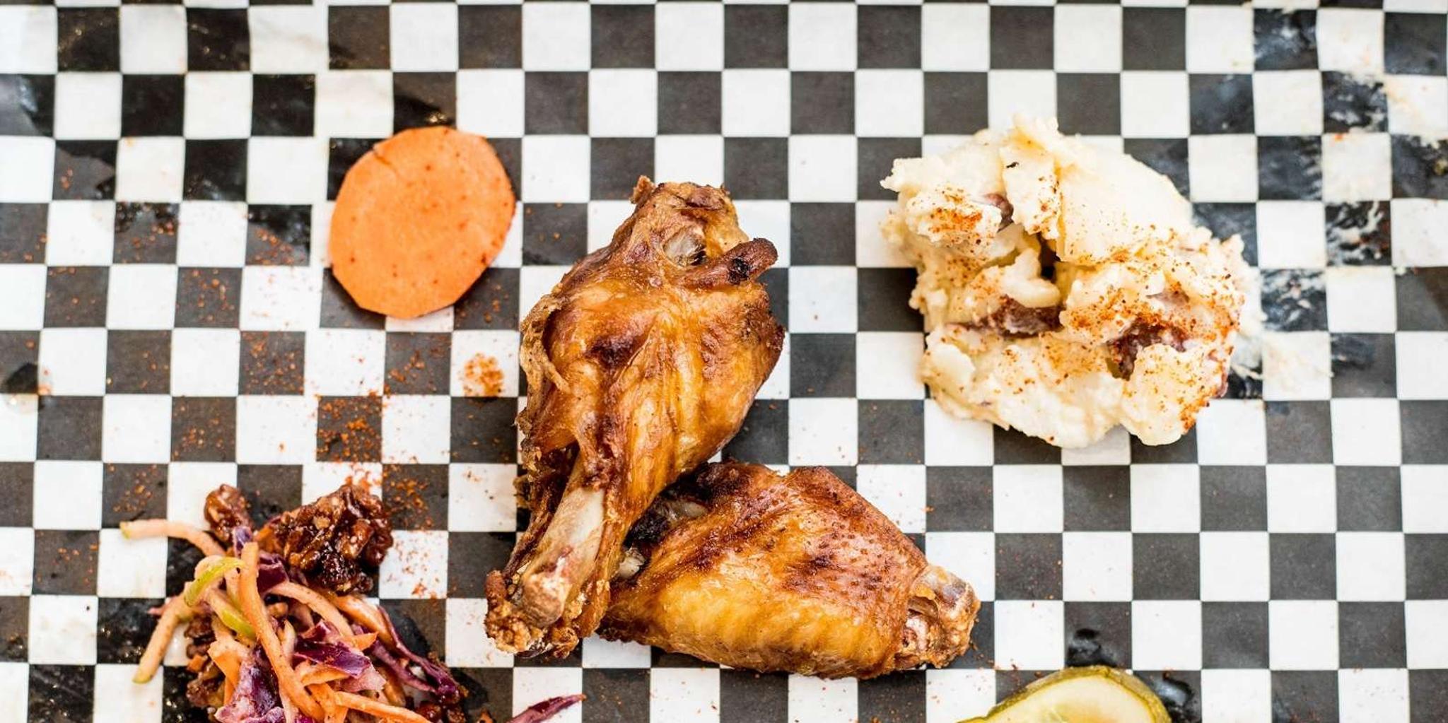 Charleston French Quarter Food Tour with Tastings - Image 1