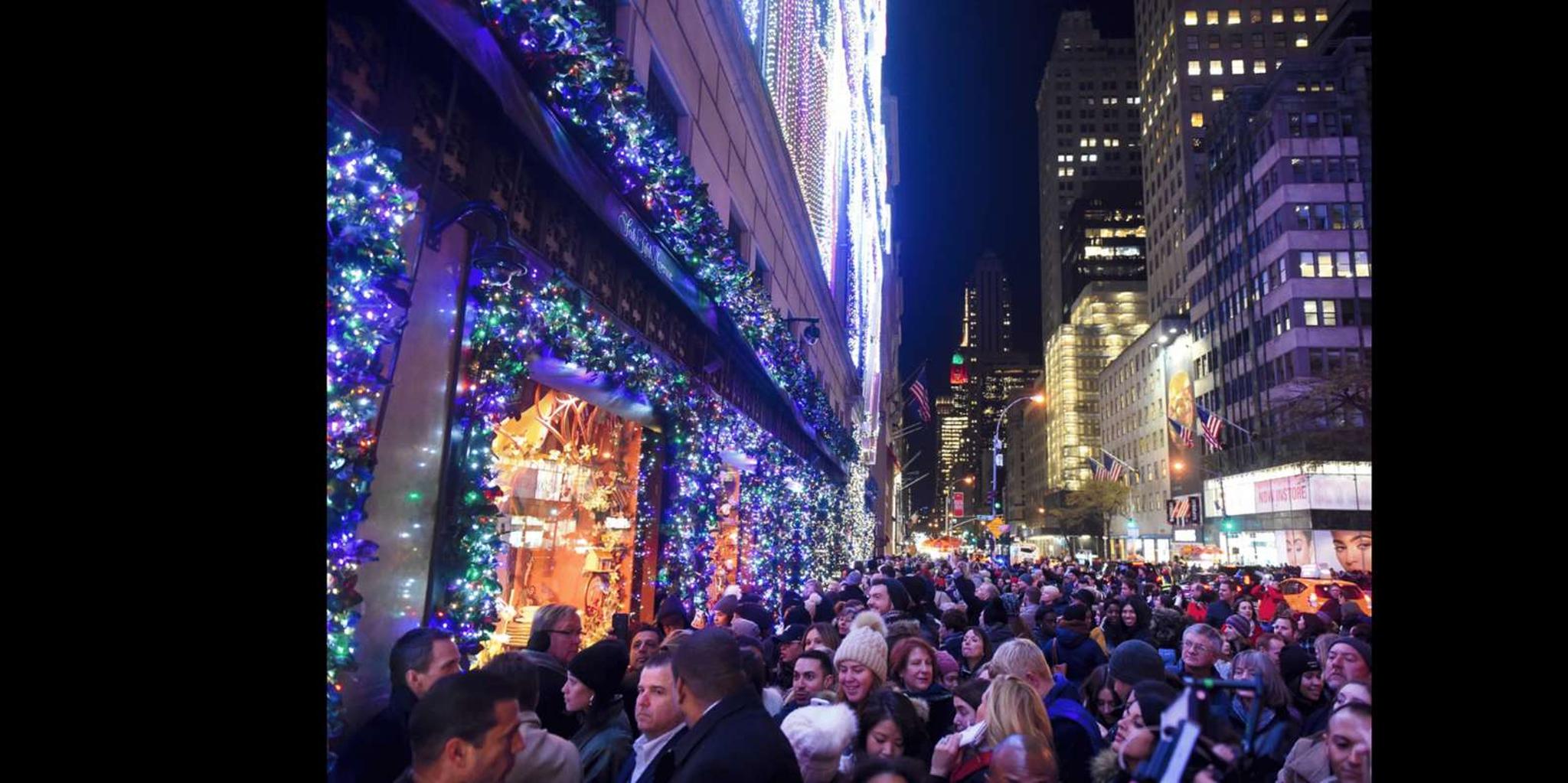 New York Holiday Lights Rickshaw Tour 1 hr - Image 2