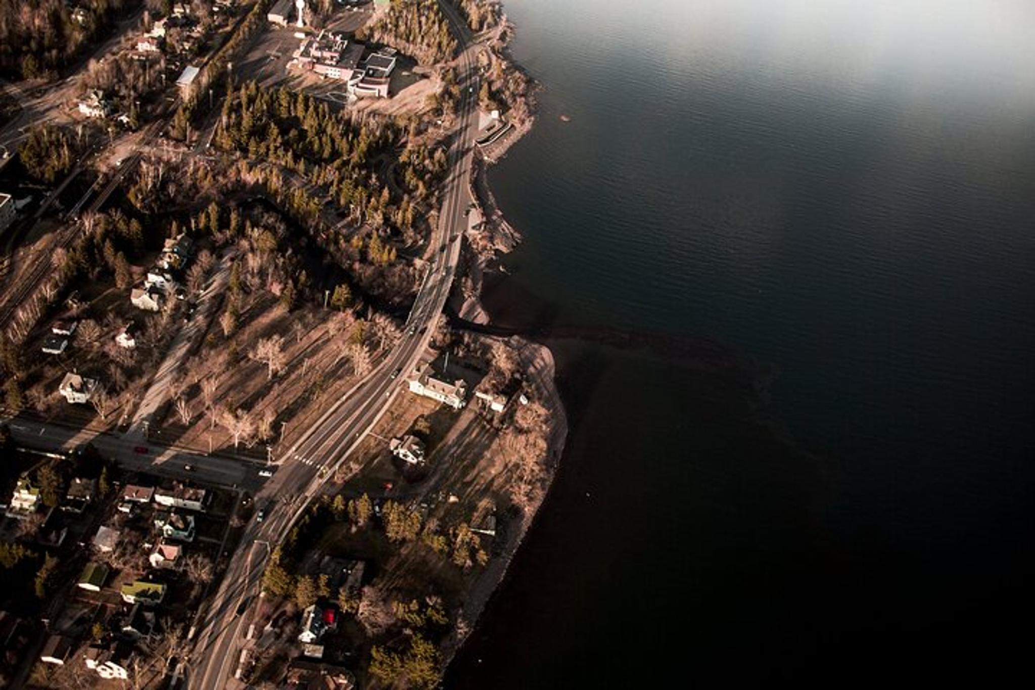 Duluth Helicopter Tour North Shore 30-Mile - Image 5