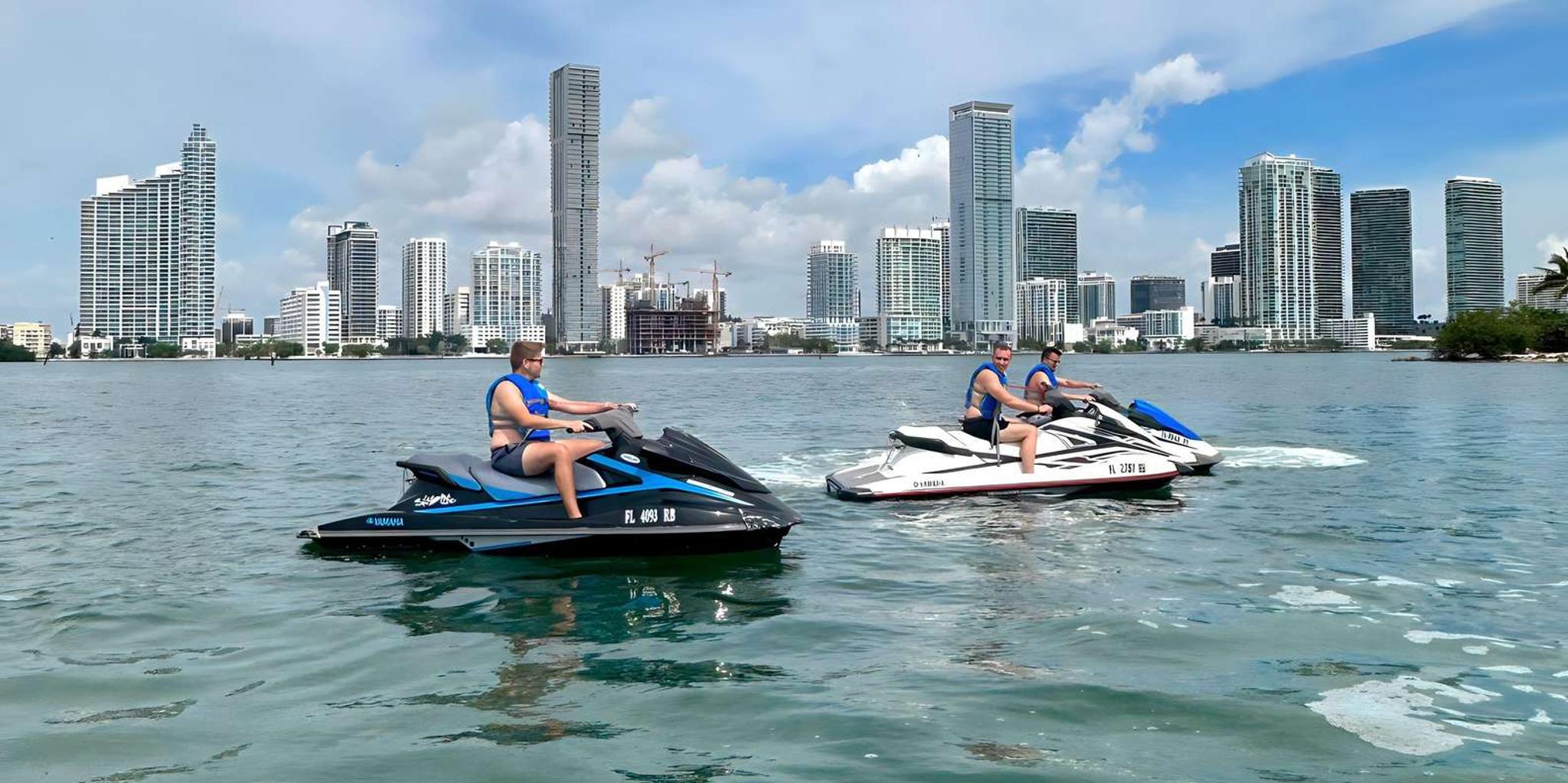 Miami Sea Adventure Jetski Rental and Boat Tour - Image 3