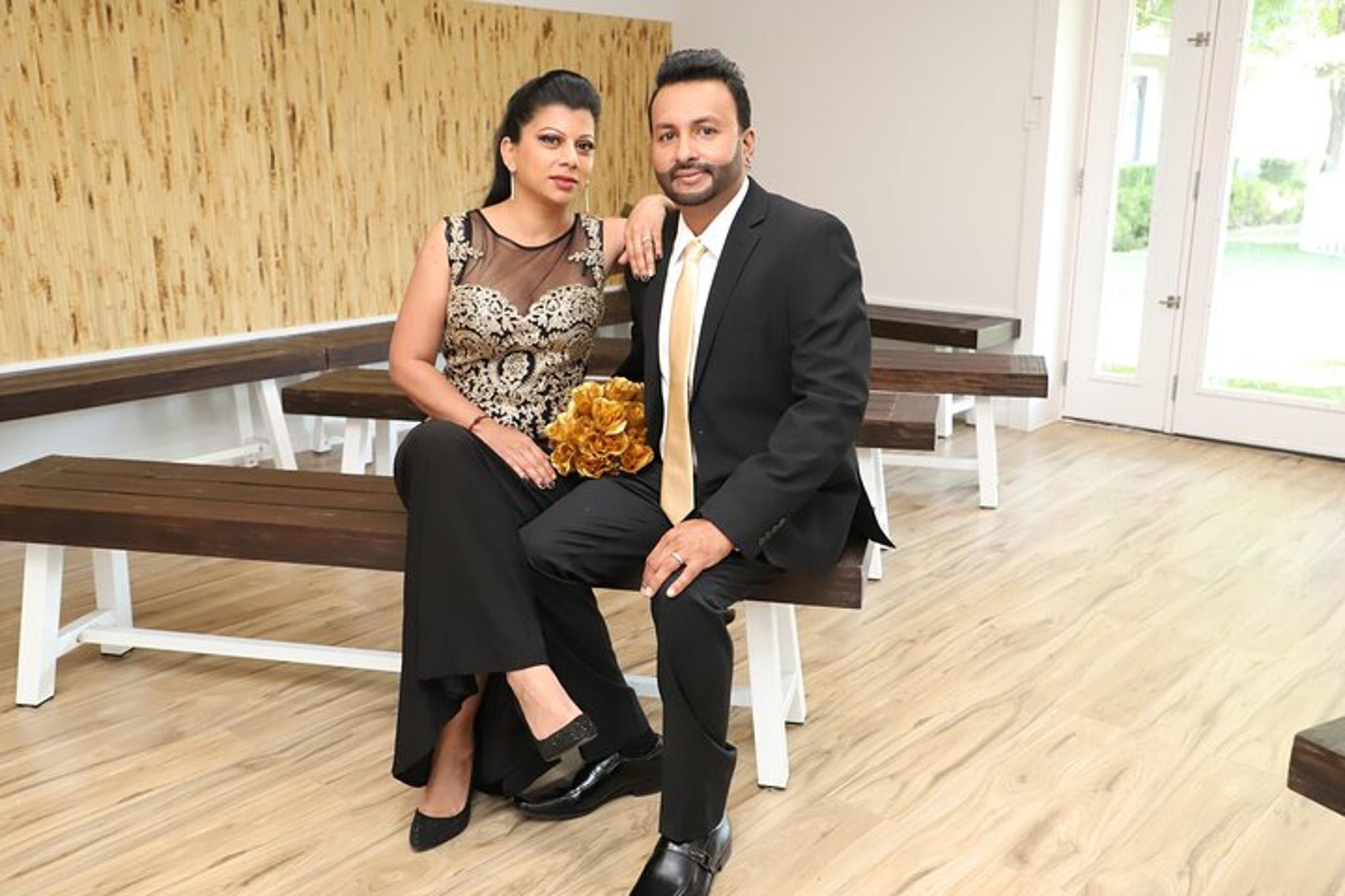 Las Vegas Wedding at Hawaiian Chapel 45 min - Image 5