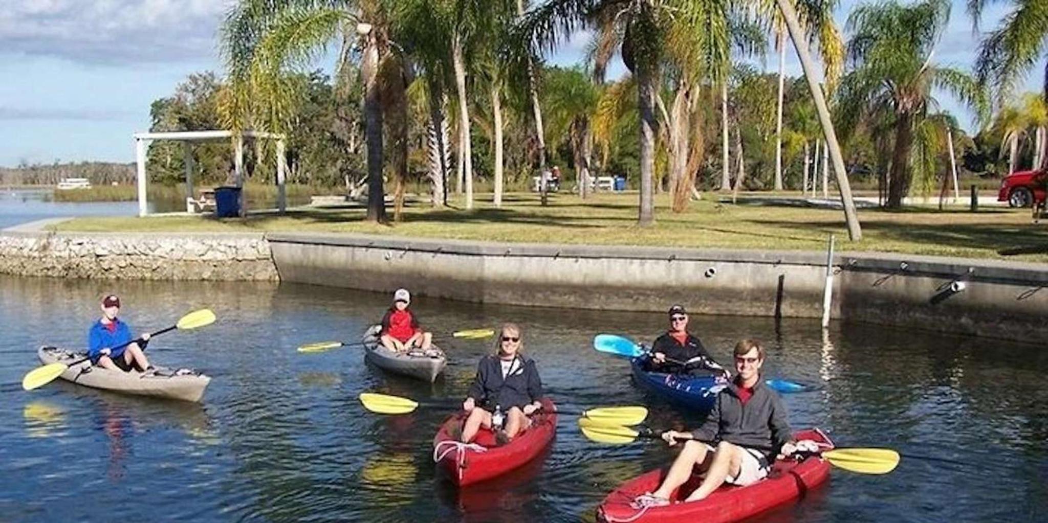 Crystal River Kayak Tour with Manatee Encounters 3 hr - Image 4