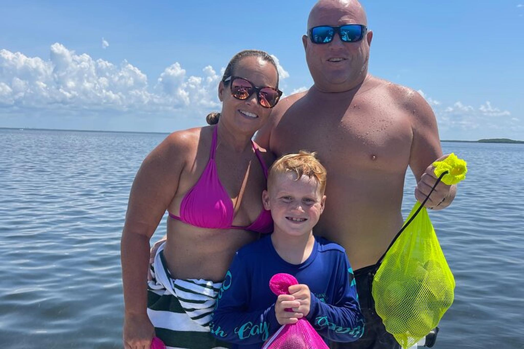 Crystal River Scalloping Charter for 4 - 5 Hours - Image 4