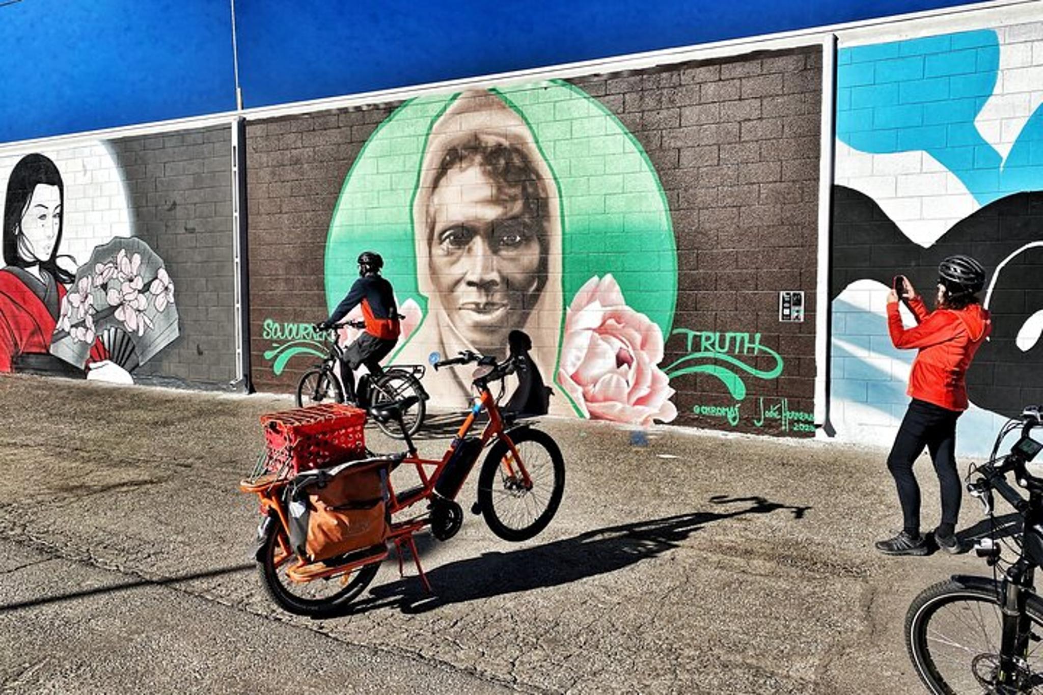 Boulder eBike Mural Tour - Image 6