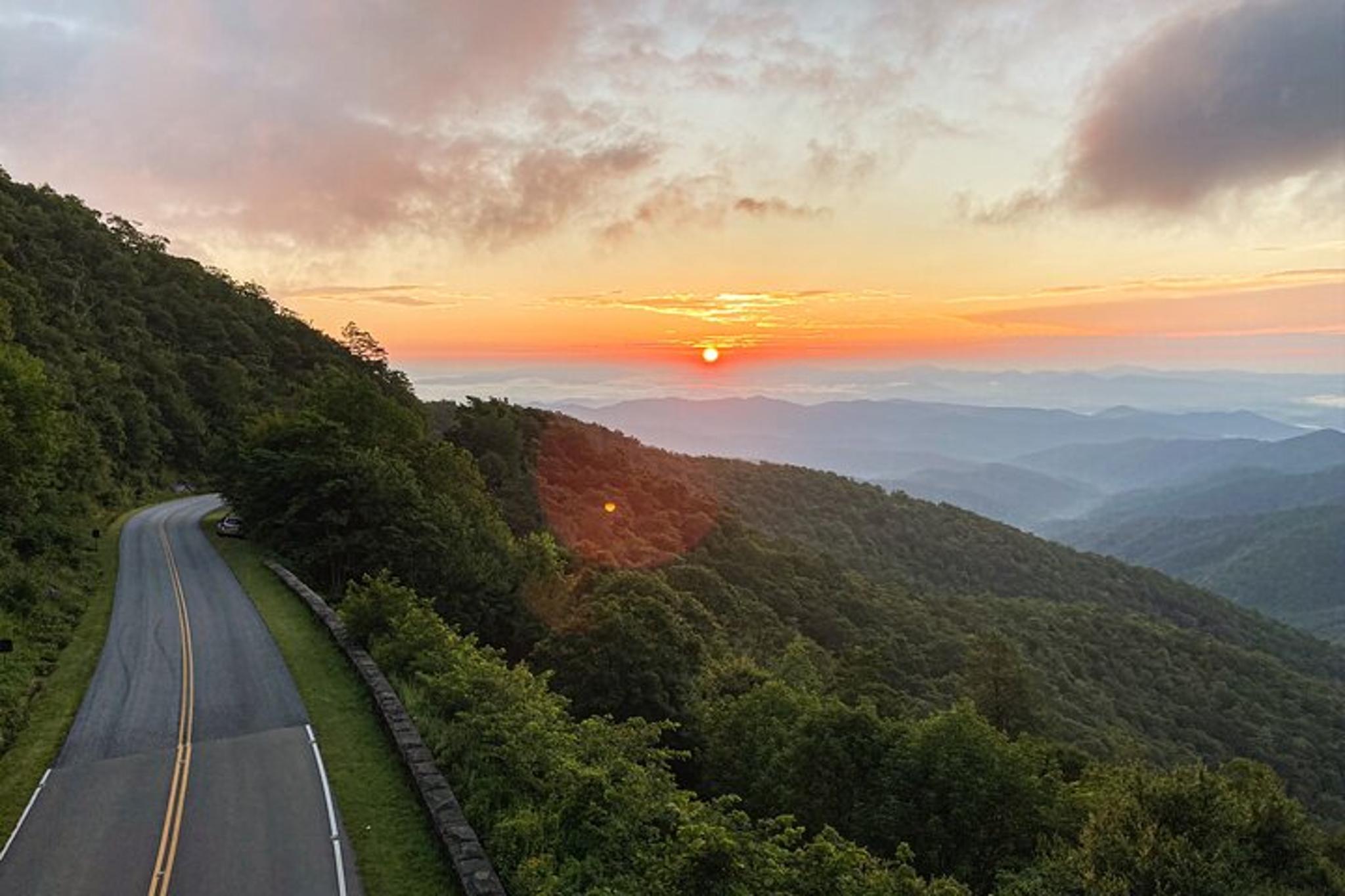Asheville Sunrise Jeep Tour with Coffee - Image 2