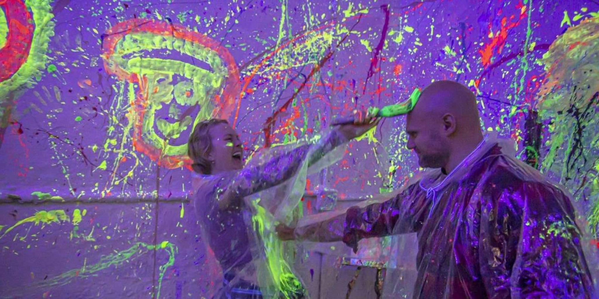 Reno Splatter Paint Room Experience - Image 2