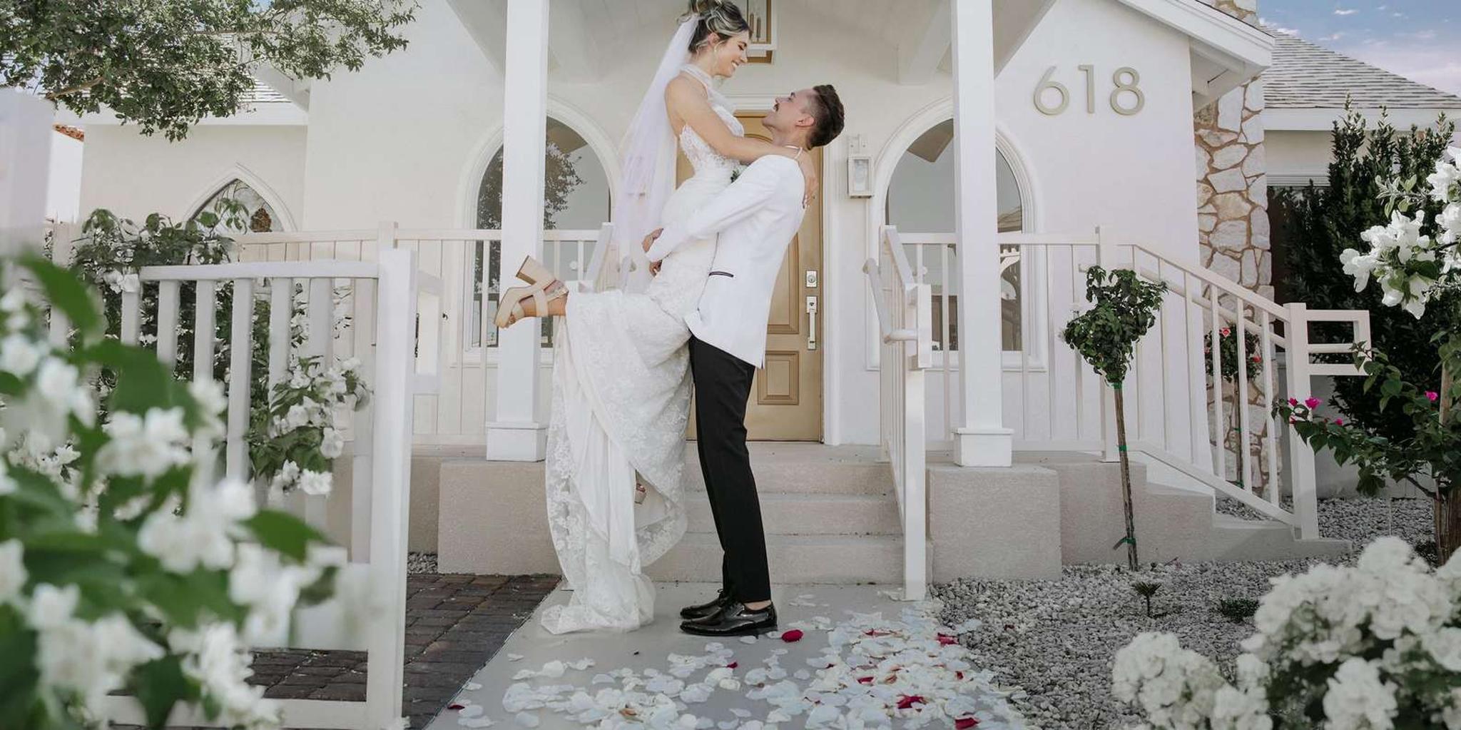 Las Vegas Wedding or Vow Renewal at Storybook Chapel