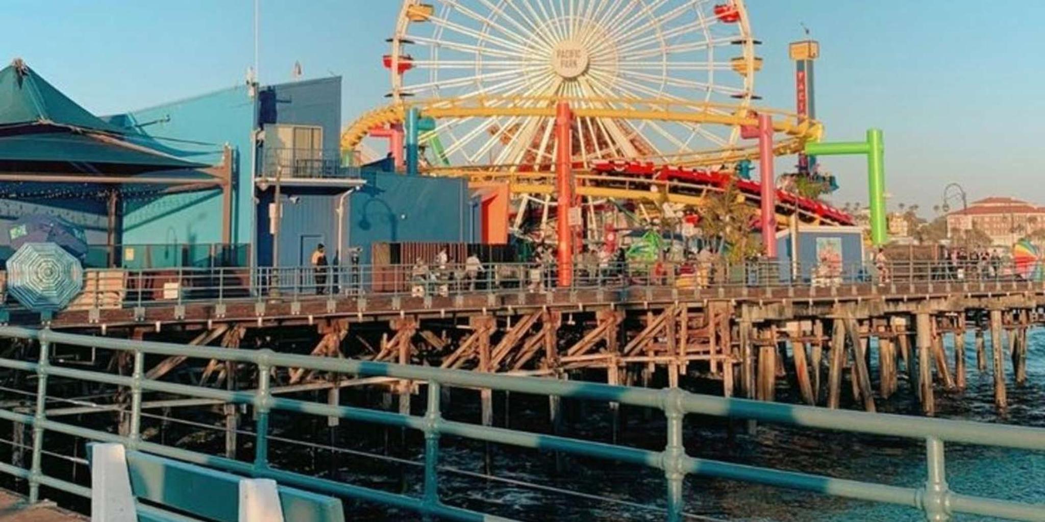 Los Angeles Private Car Tour
