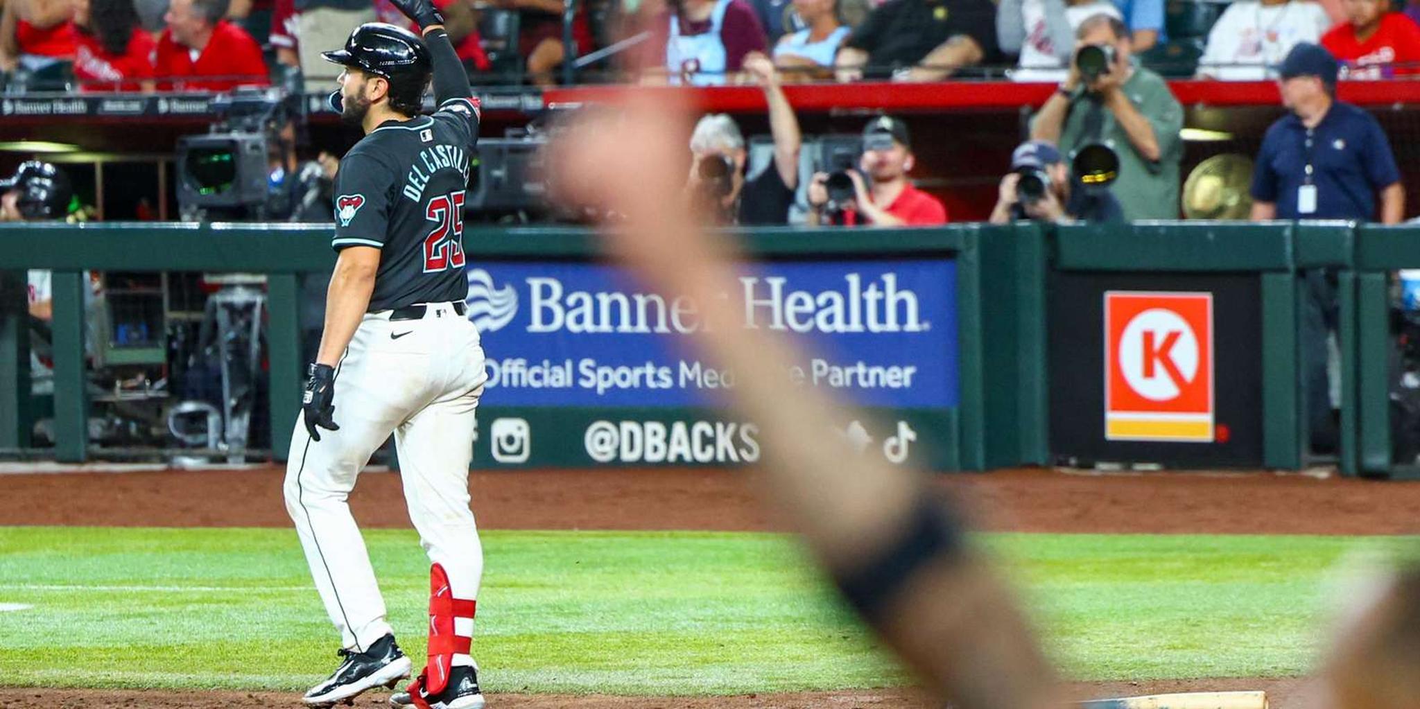 Phoenix Arizona Diamondbacks Baseball Game - Image 2