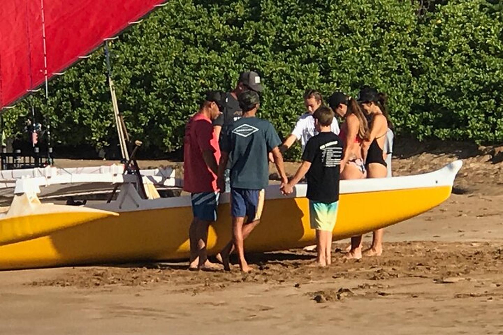 Maui Canoe Sailing Experience - Image 3