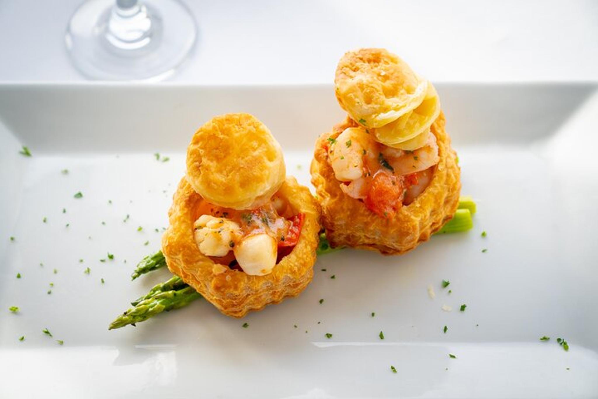 Miramar Beach Sunset Dinner Cruise Aboard SOLARIS - Image 2