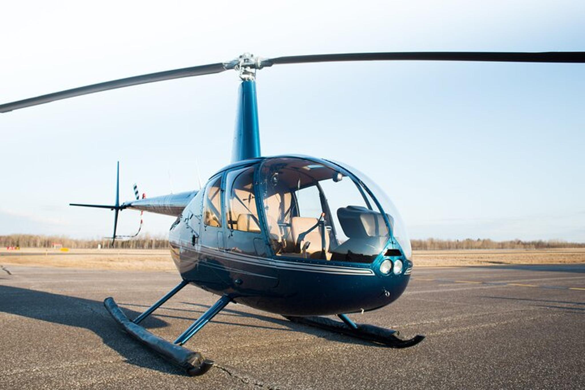 Duluth Helicopter Tour Over Lake Superior - Image 5