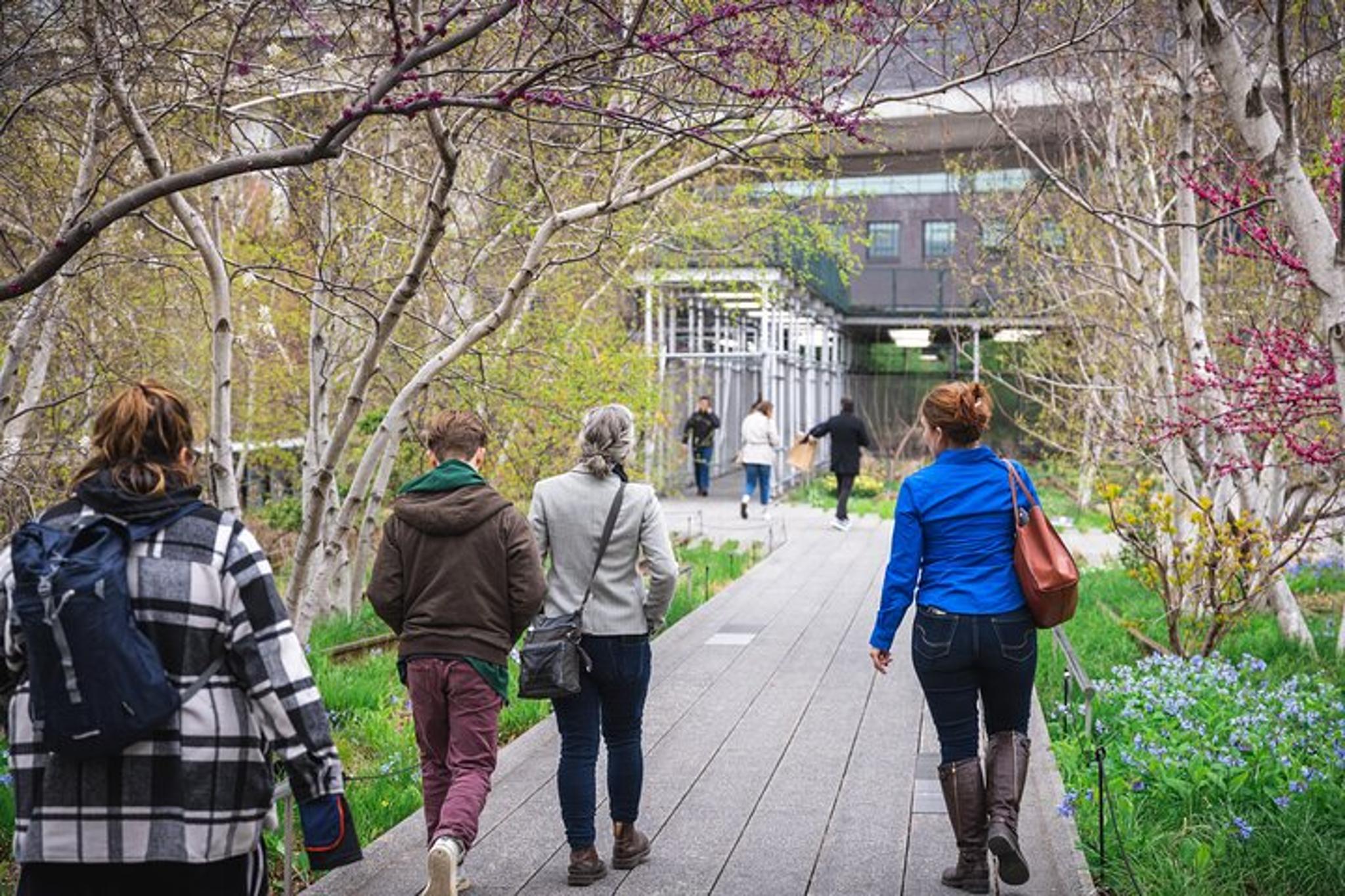 New York City High Line and Chelsea Market Tour - Image 6