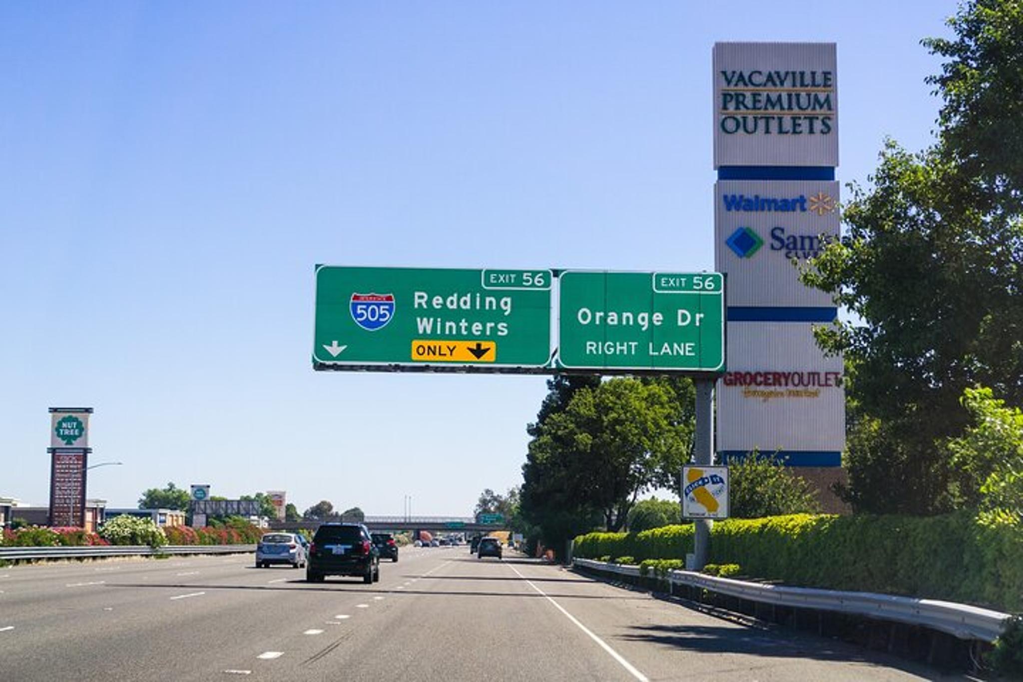 San Francisco Shopping Tour to Vacaville Outlets - Image 6