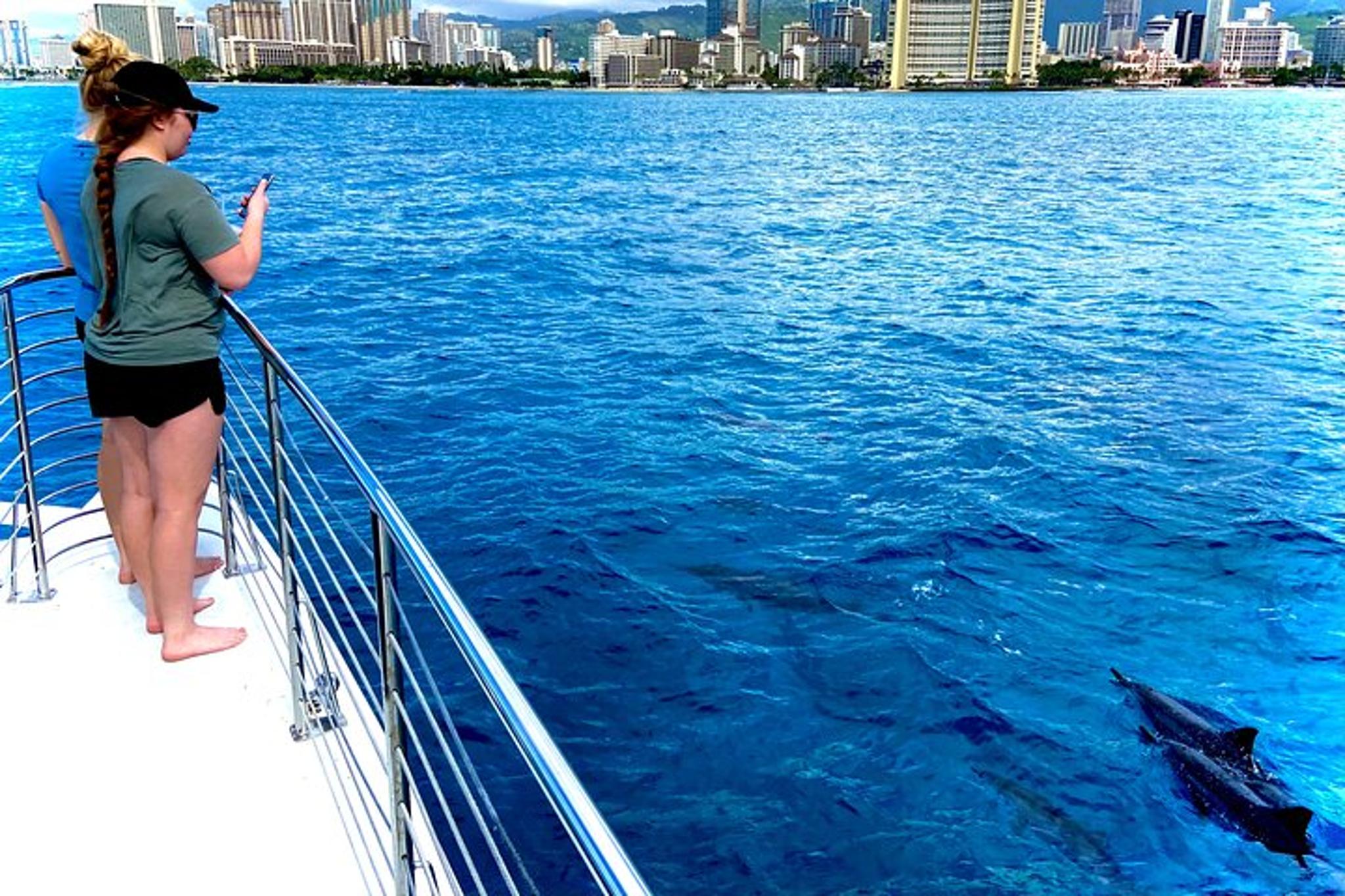 Oahu Catamaran Cruise - Image 4