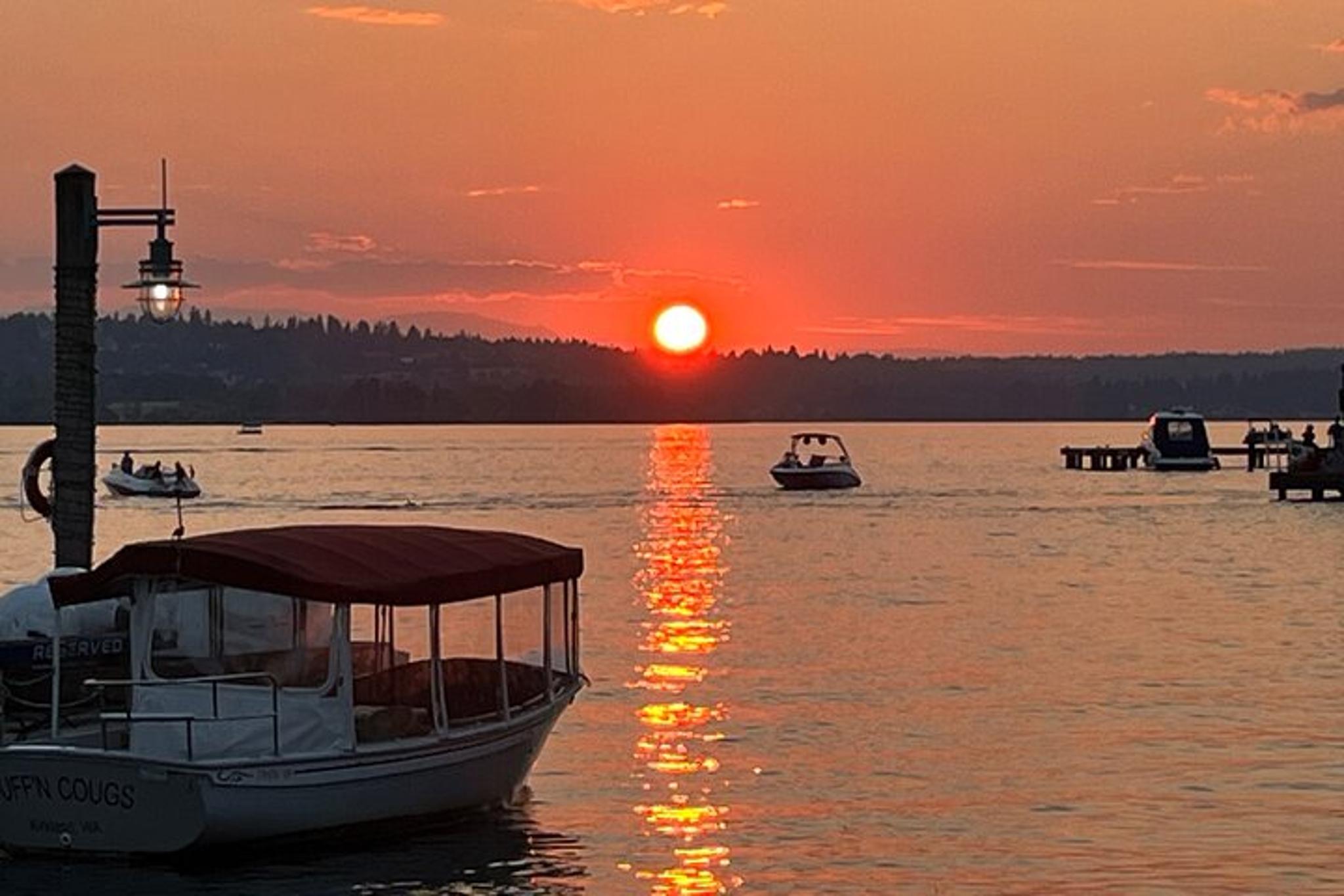 Seattle Lake Union Private Water Cruise - Image 4